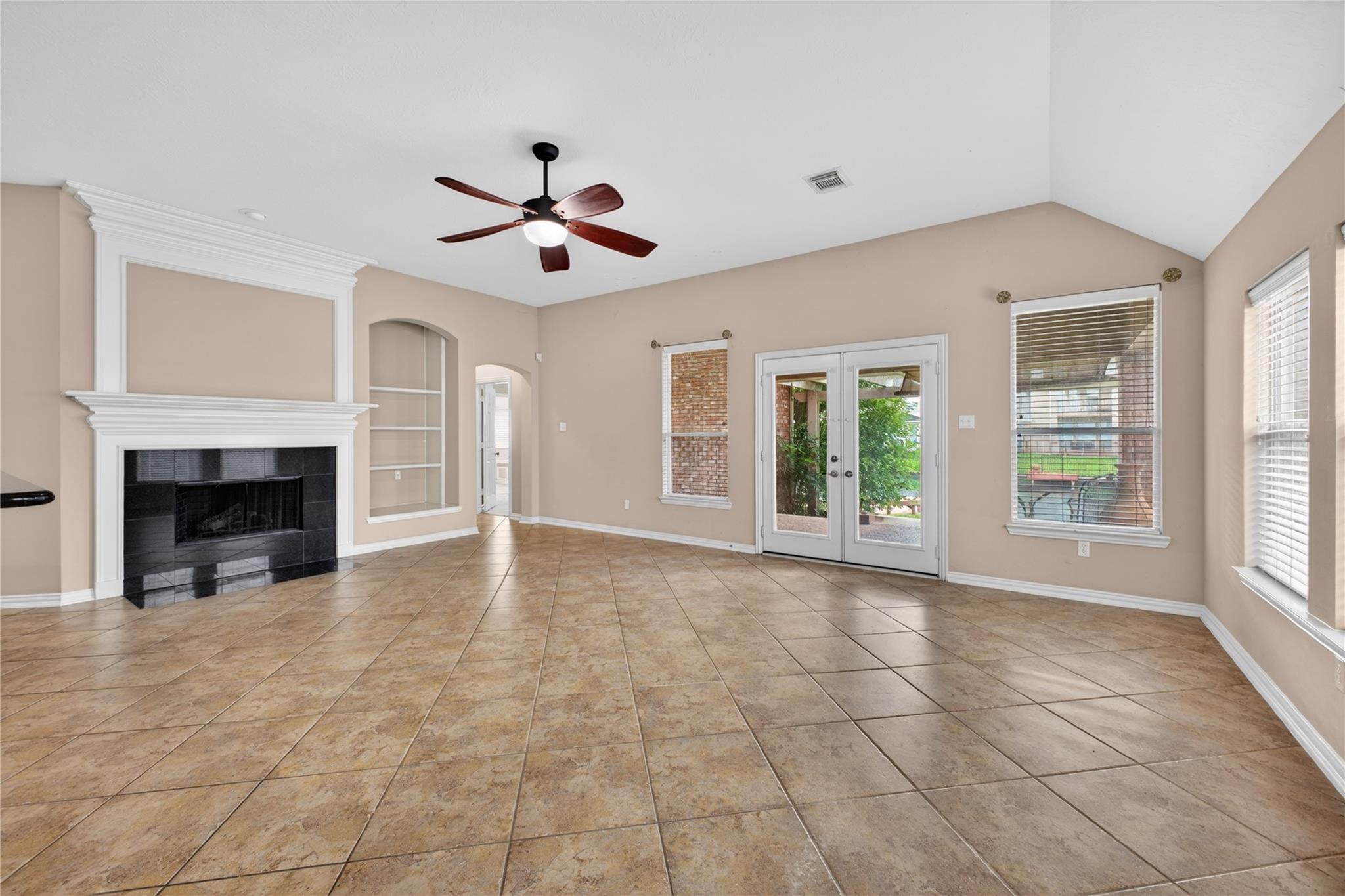 Manorbier Ln, Sugar Land, TX 77498 #1
