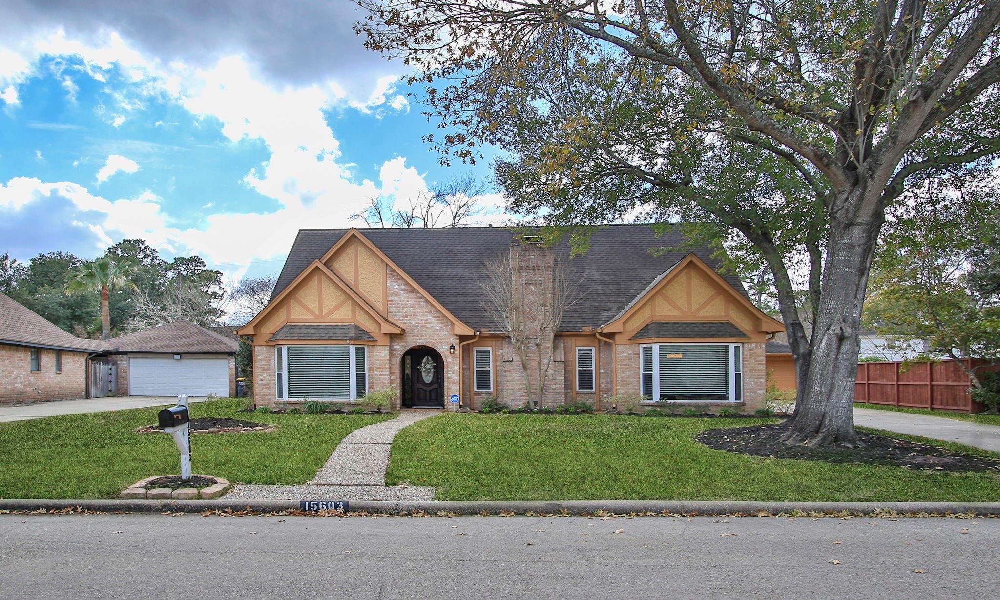Autumnbrook Dr, Houston, TX 77068