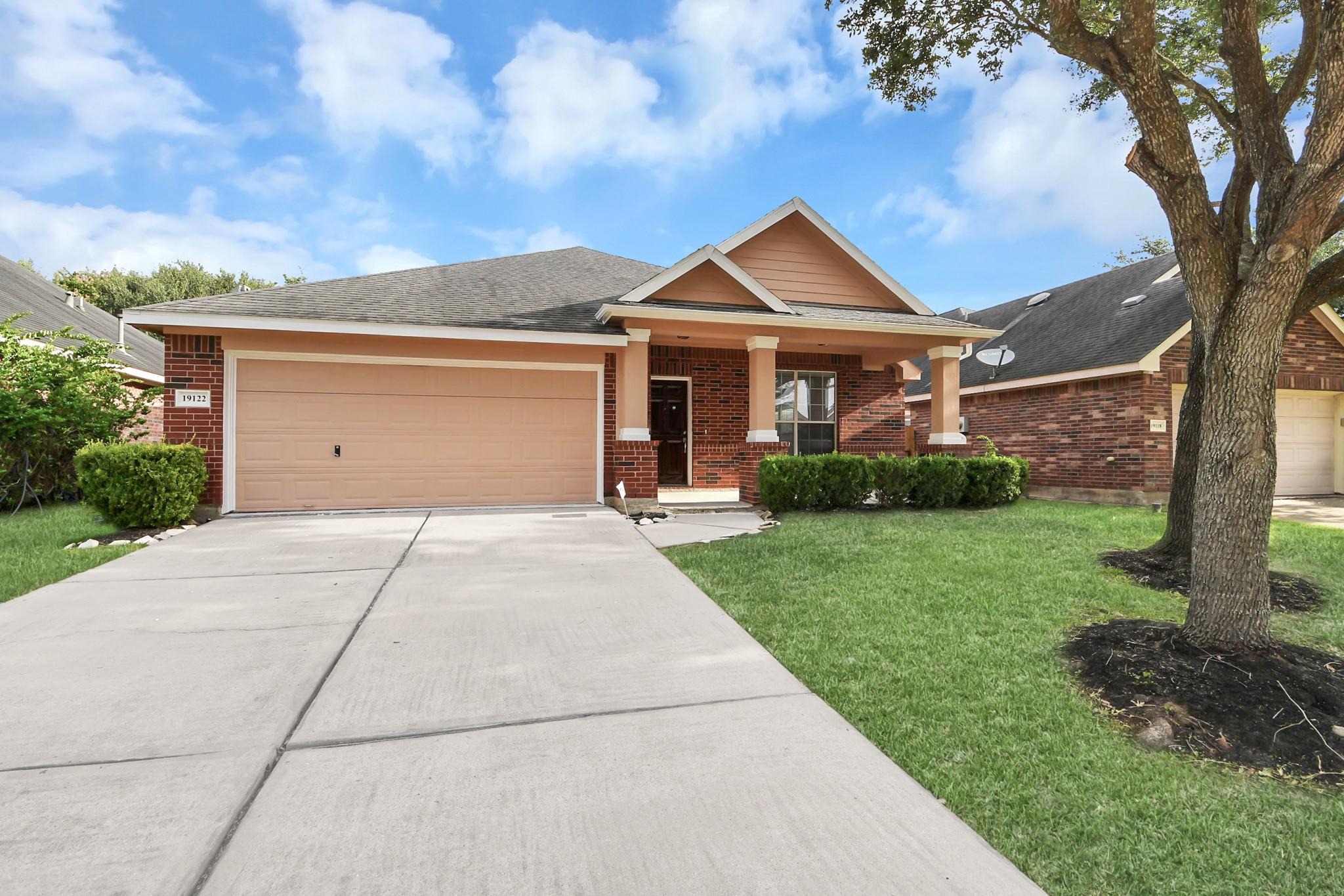 Mission Manor Ln, Richmond, TX 77407