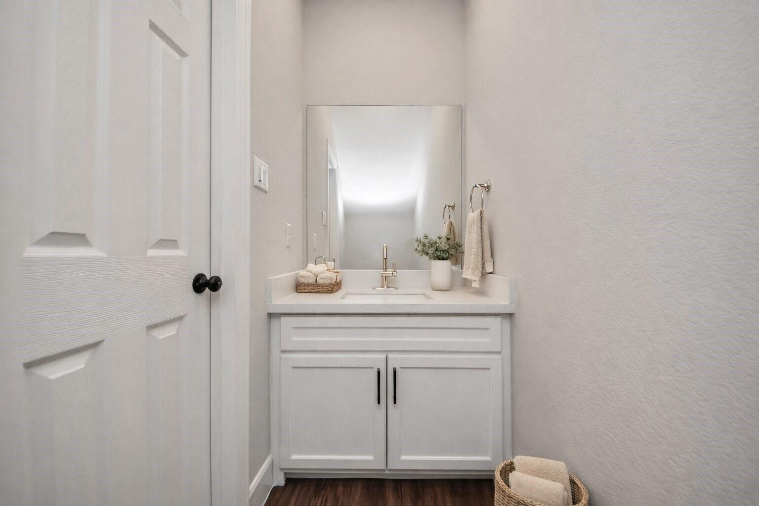 J W Peavy Dr, Houston, TX 77011 #1
