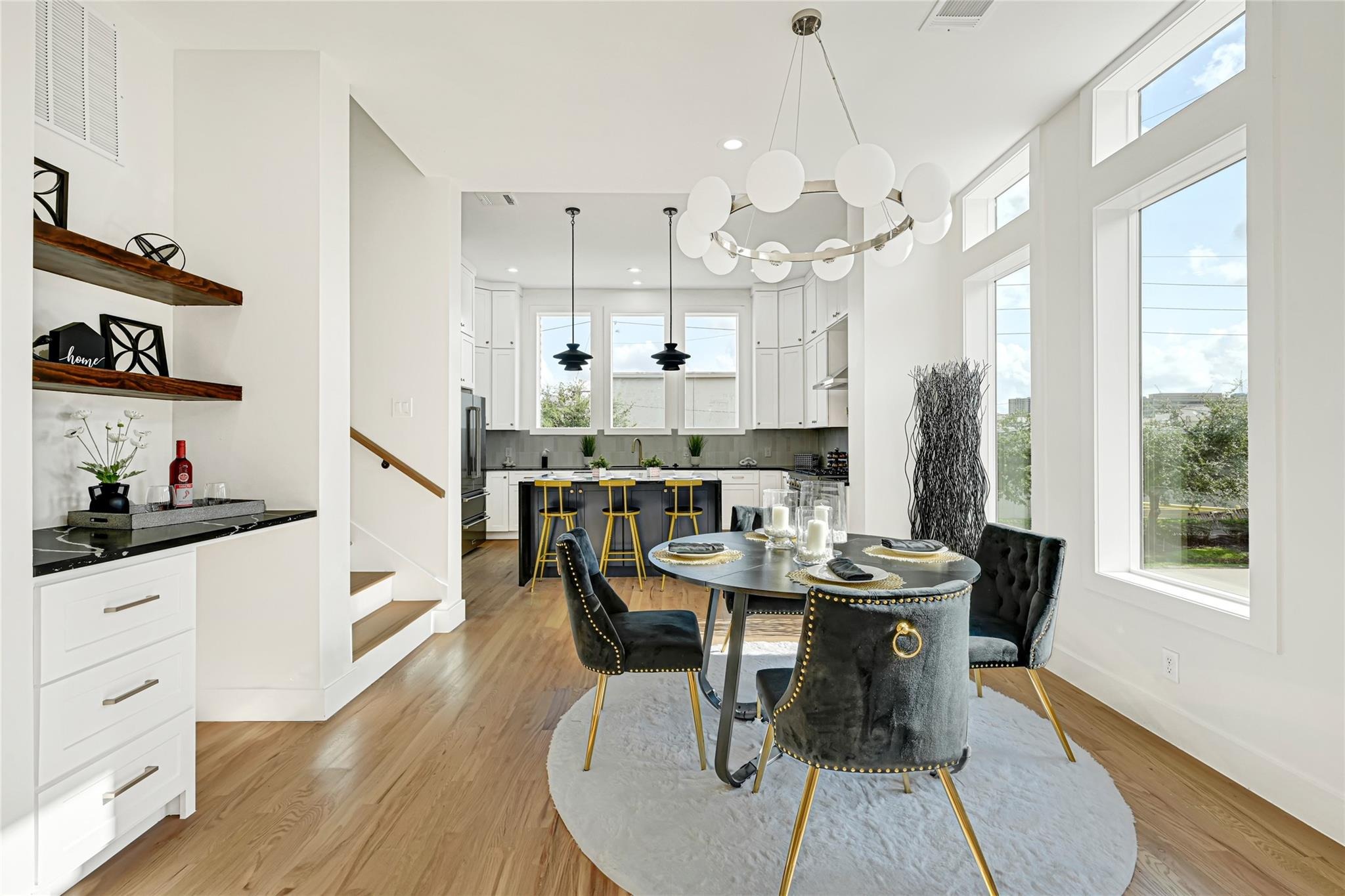 Val Verde St, Houston, TX 77057