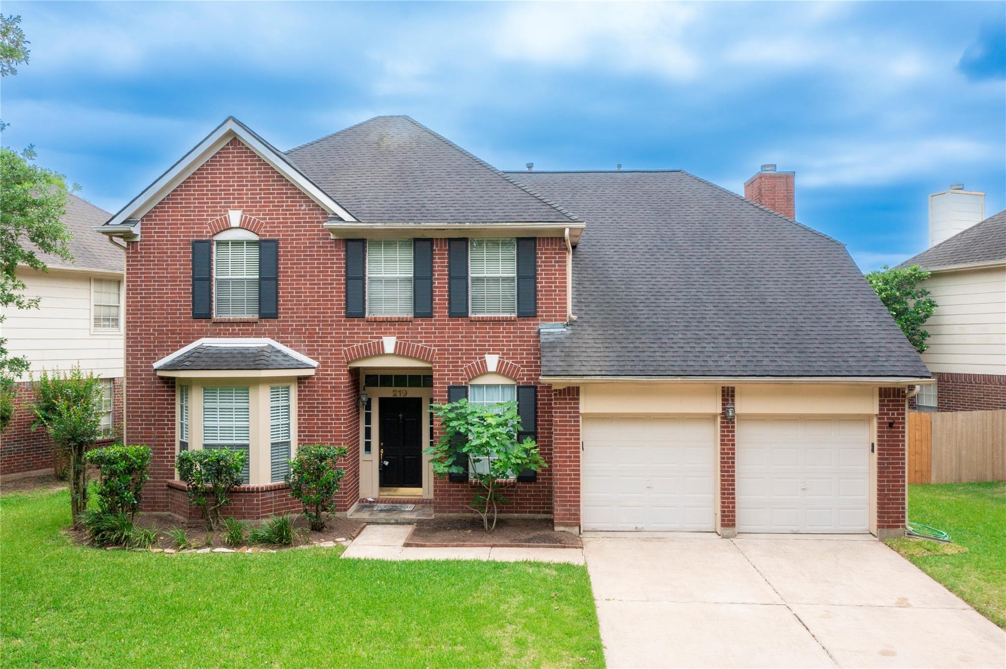 Birch Hill Dr, Sugar Land, TX 77479