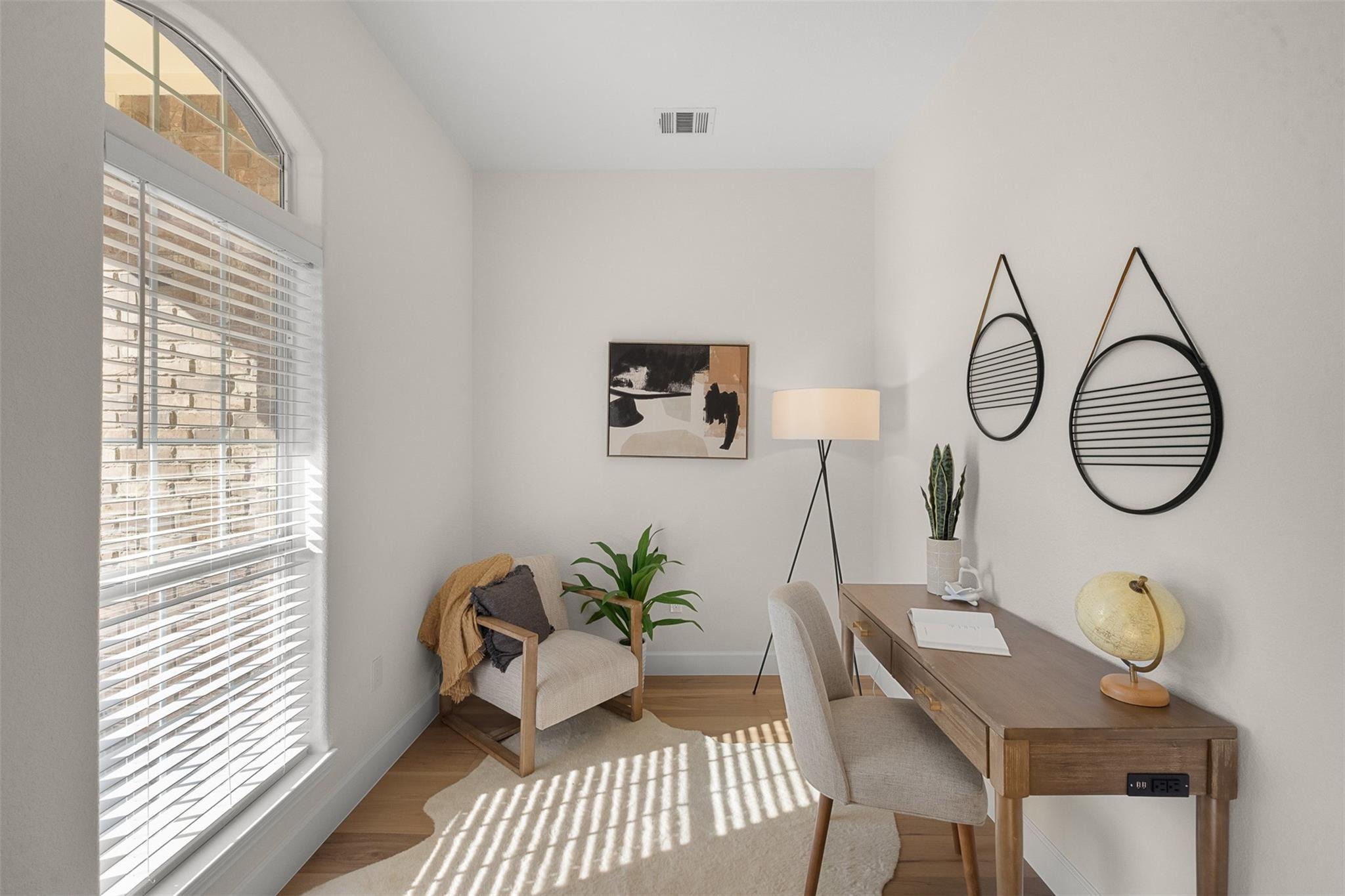 Oak Plaza Dr, Georgetown, TX 78628 #1
