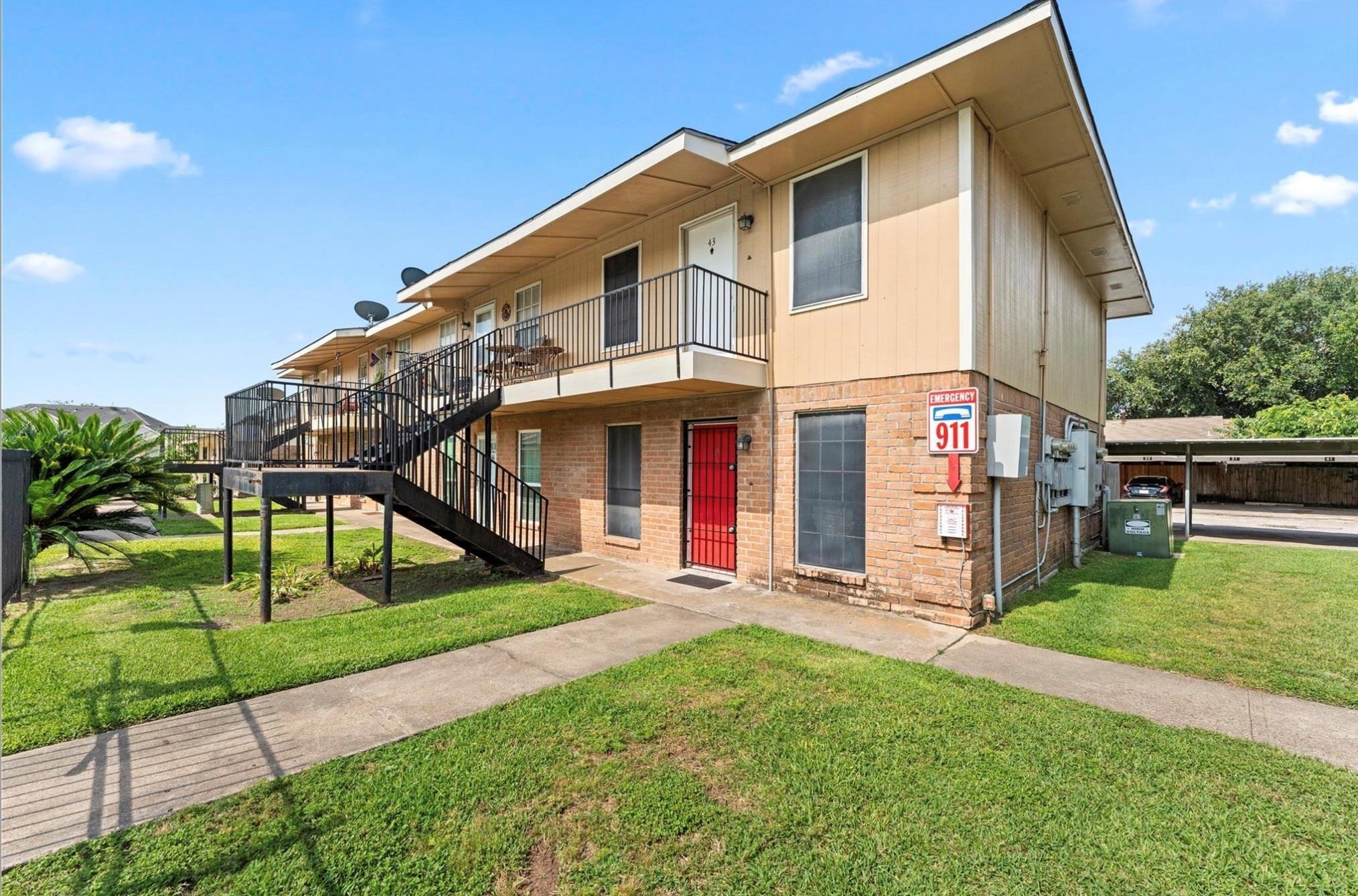 Burke Rd, Pasadena, TX 77504