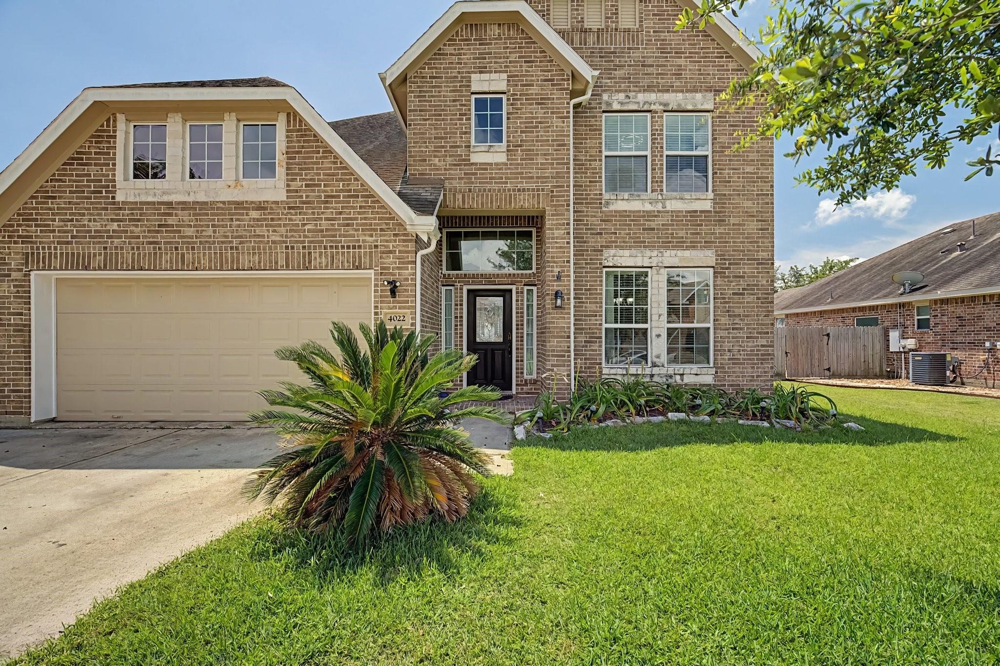 Cypress Point Dr, Baytown, TX 77523