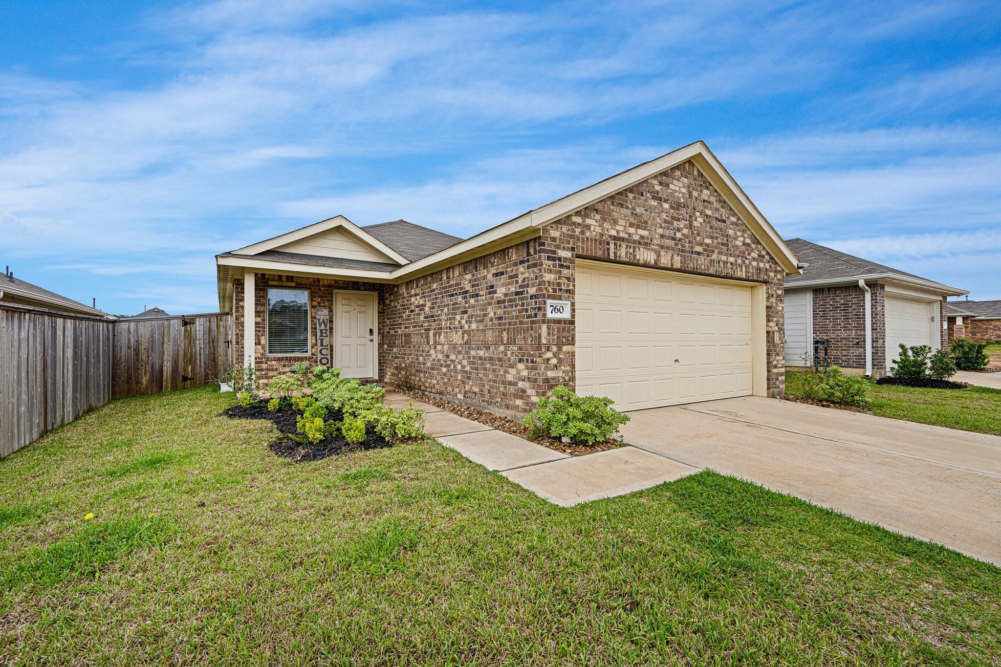 Hackberry Branch Ct, Magnolia, TX 77354