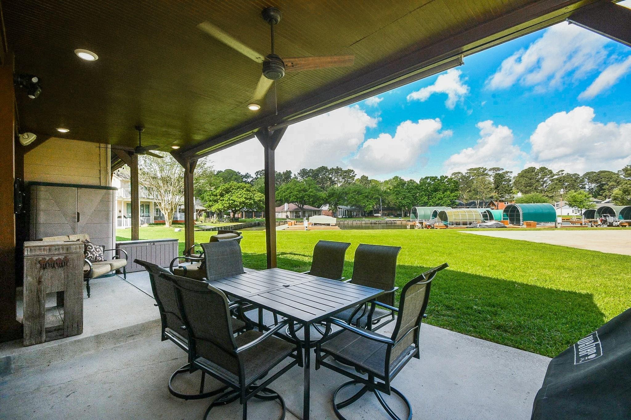 River Rd, Montgomery, TX 77356