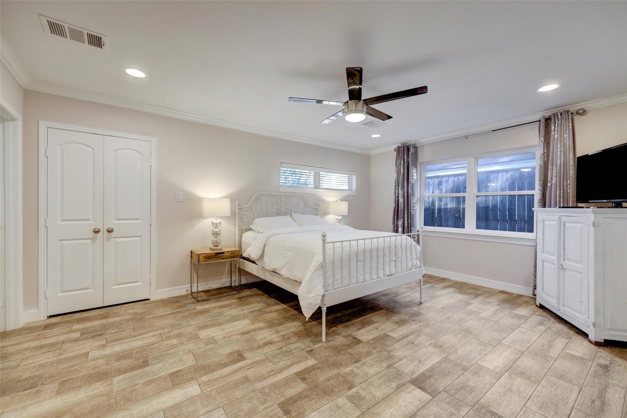 Beverlyhill St, Houston, TX 77063 #1