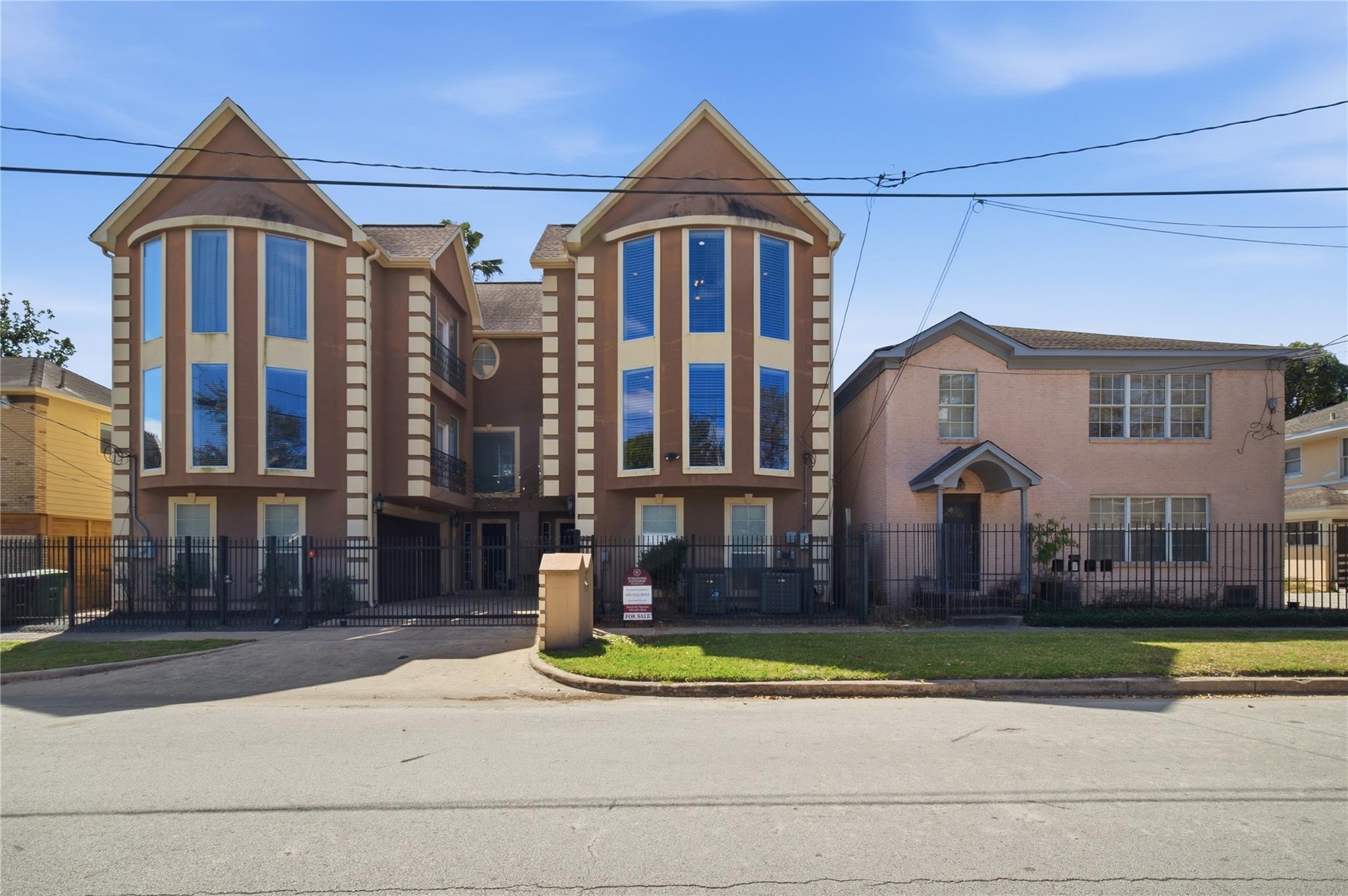 Cleburne St, Houston, TX 77004