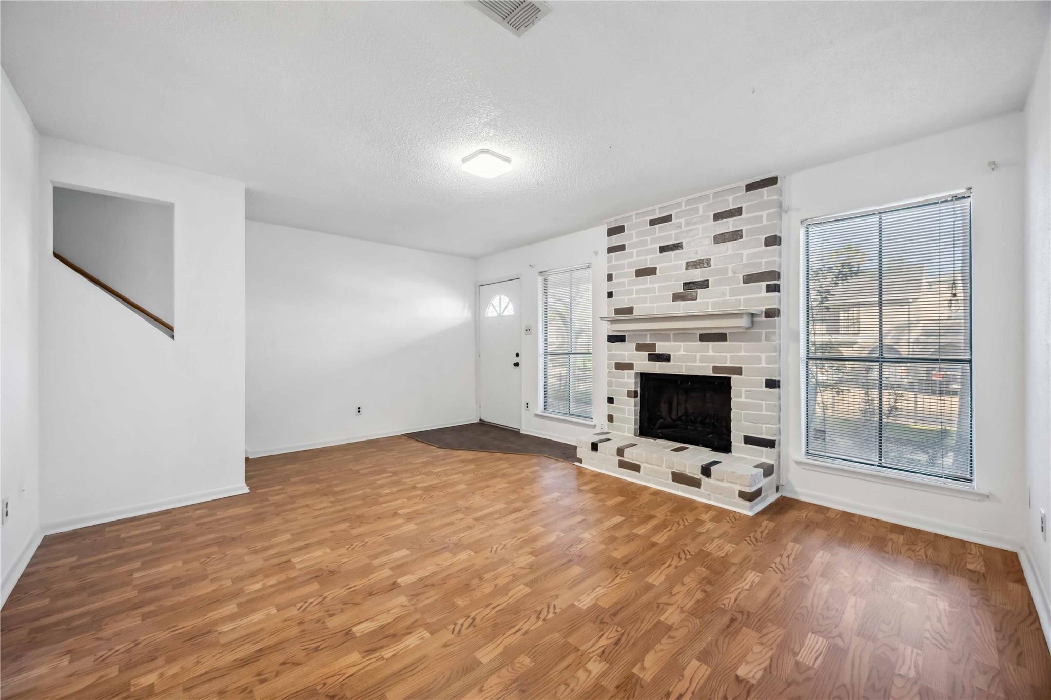 Kings Park Ln, Houston, TX 77058