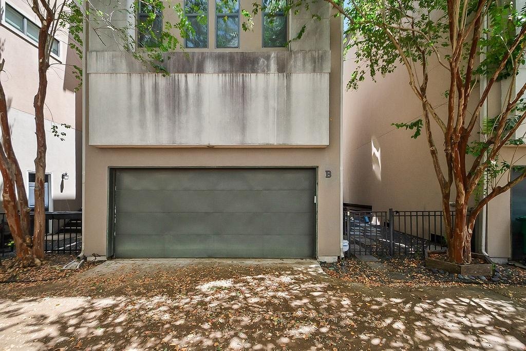 17th St, Houston, TX 77008