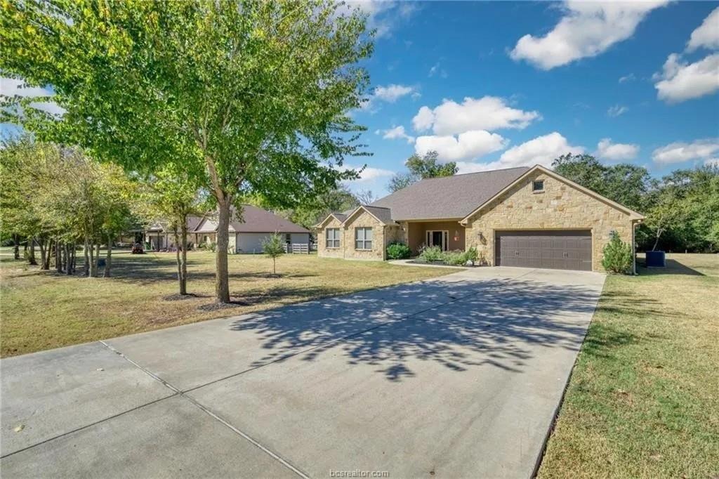 Green Pastures , North Zulch, TX 77872