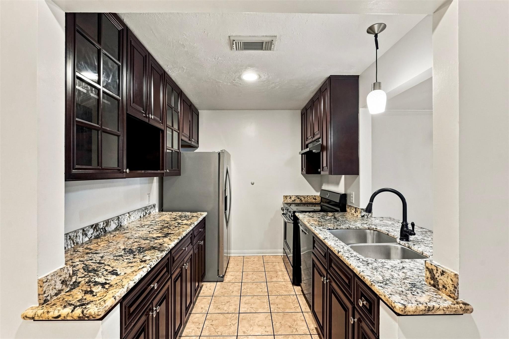 Hazelhurst Dr, Houston, TX 77043 #1