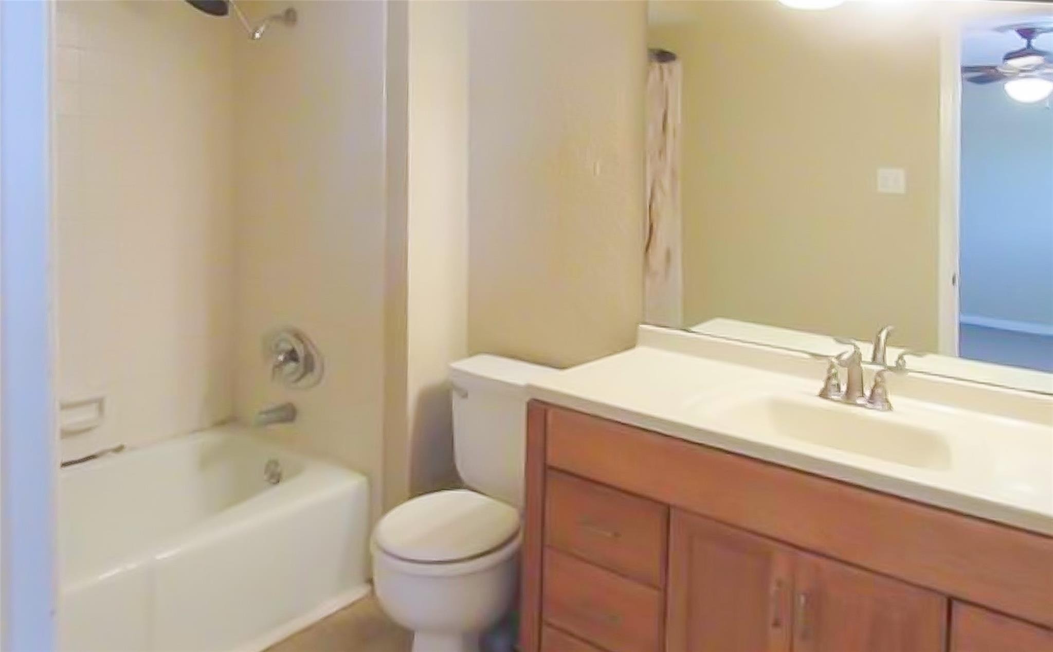Town Cir, Baytown, TX 77520 #1