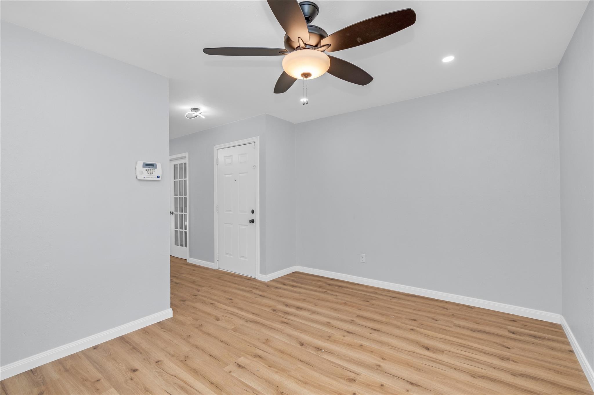 Long Gate Dr, Houston, TX 77047 #1