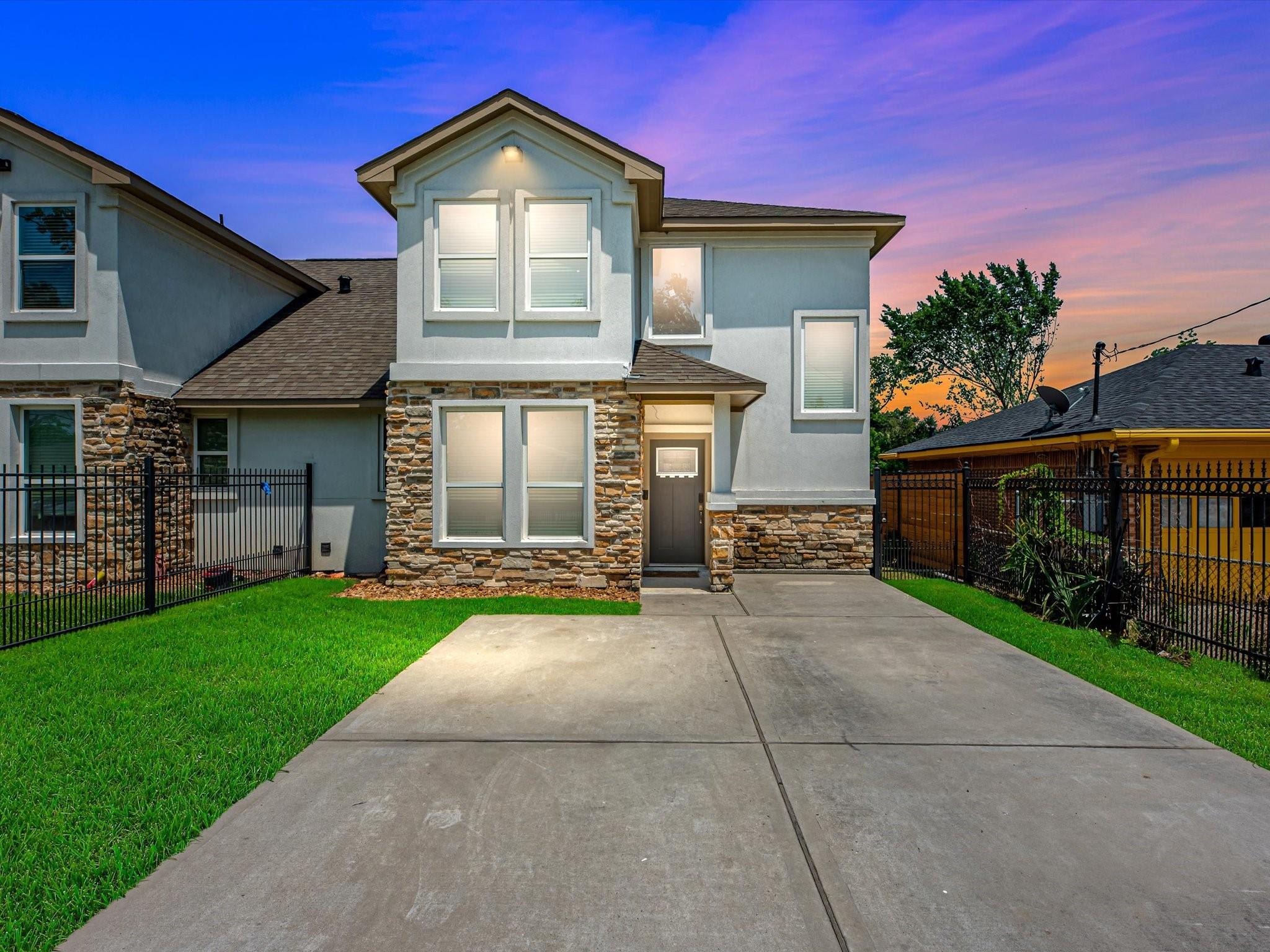 Duncan St, Houston, TX 77093
