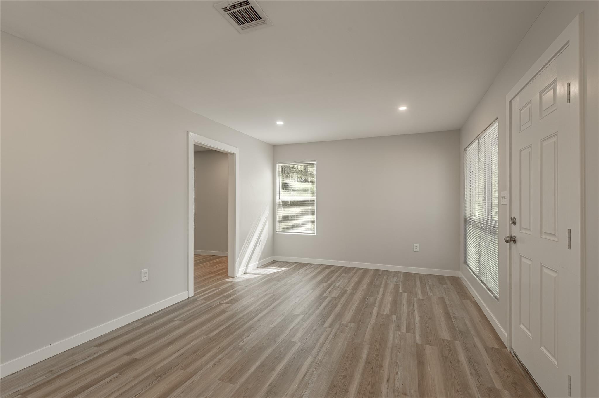 Hickory Bnd, Huntsville, TX 77320 #1