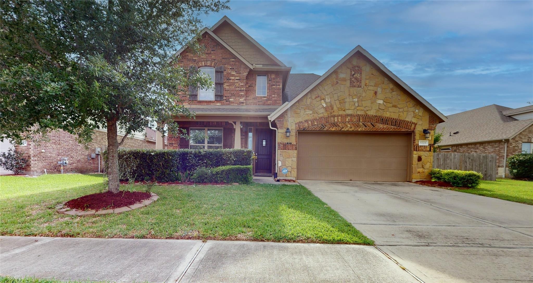 Lineage Dr, Katy, TX 77493