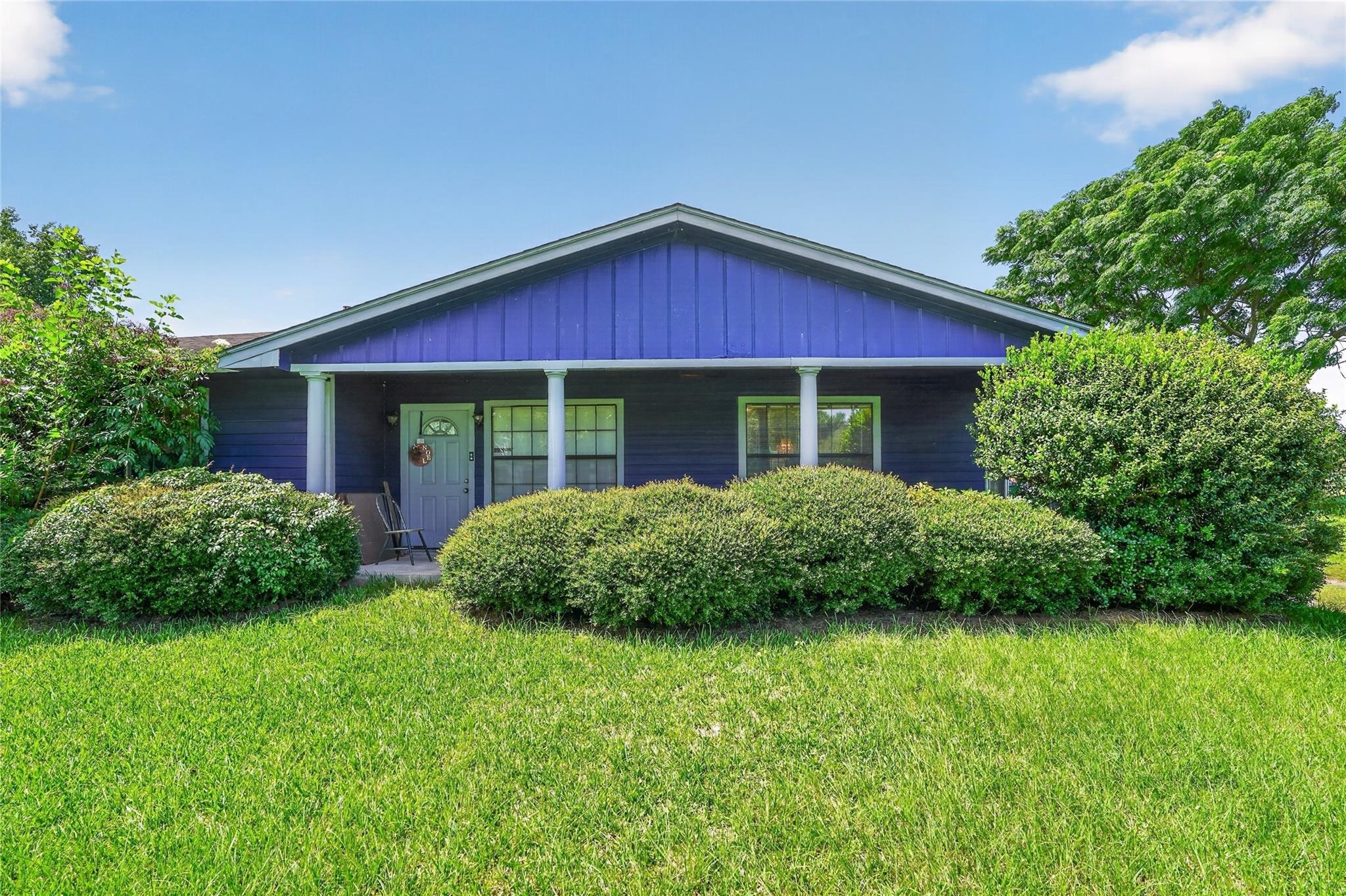 Lamar St, Liberty, TX 77575