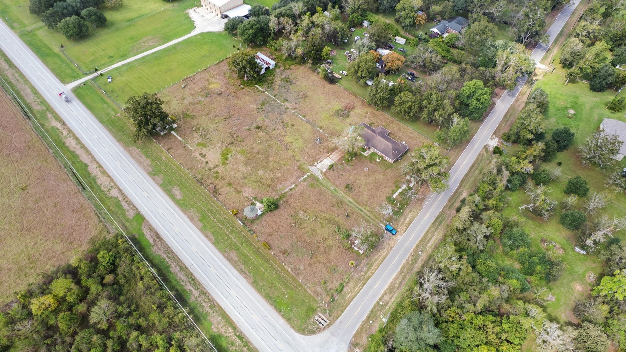 County Road 42 , Rosharon, TX 77583