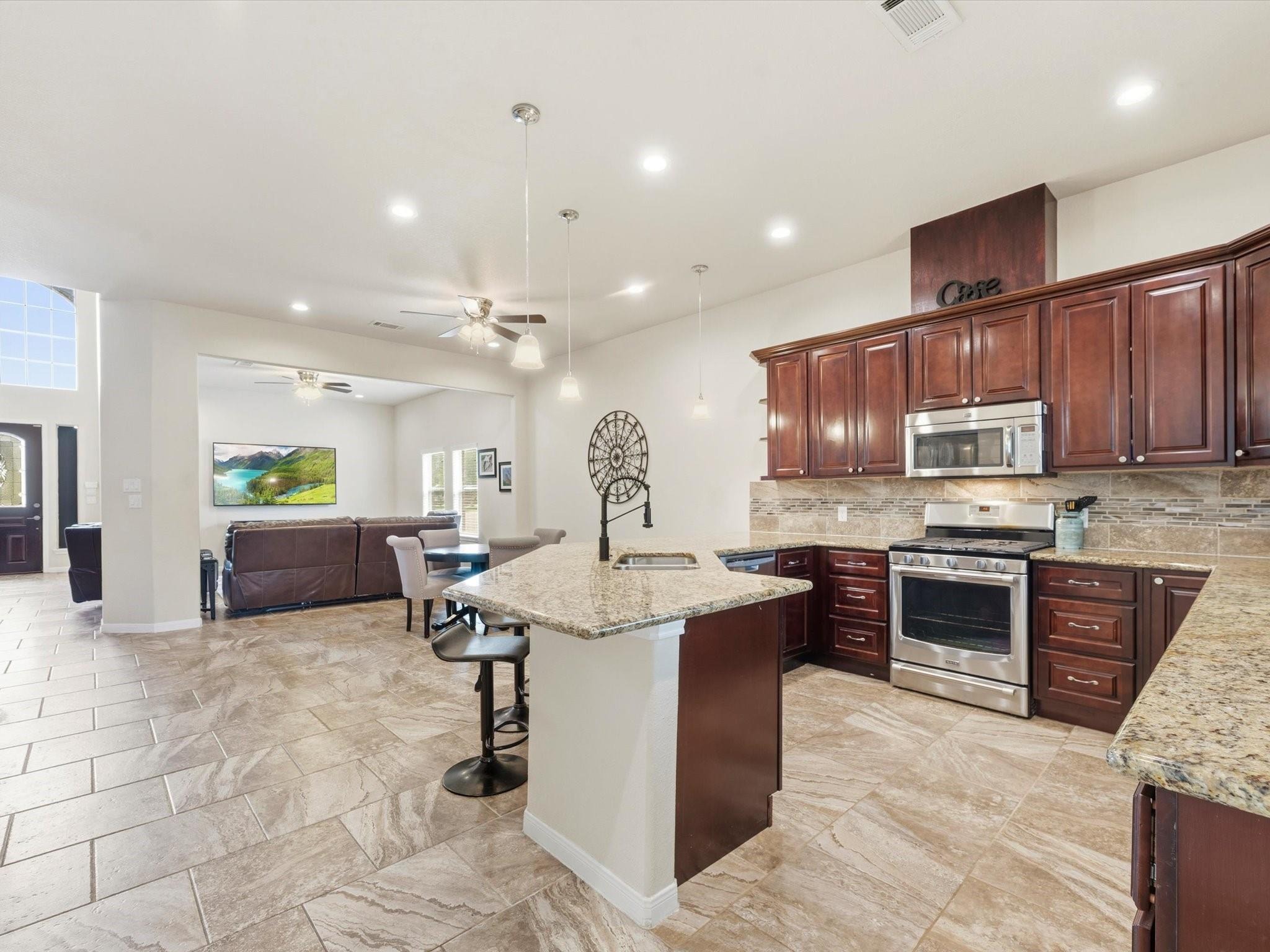 Alicia Way Ln, Katy, TX 77493 #1