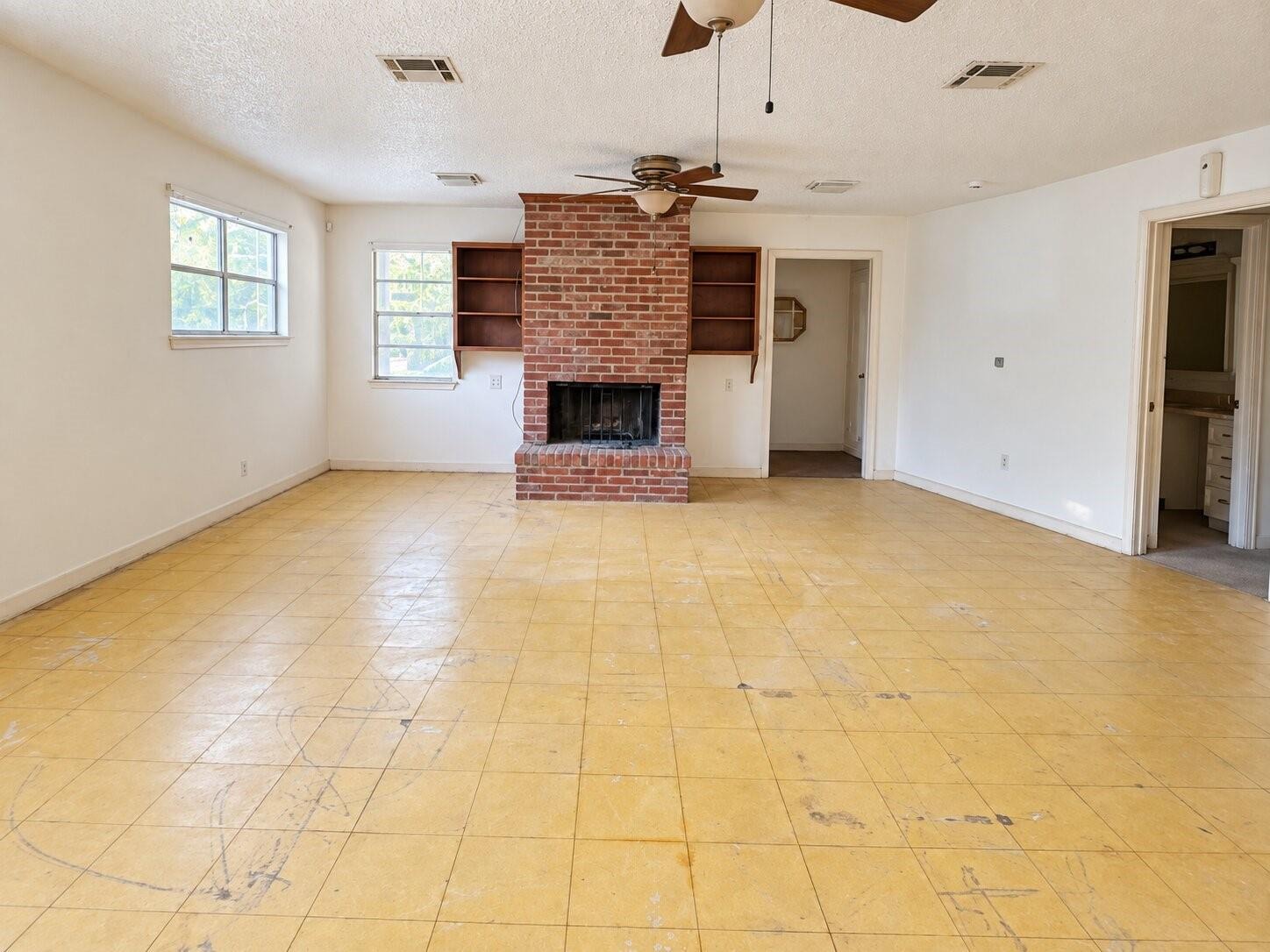 24th St, Galveston, TX 77550 #1