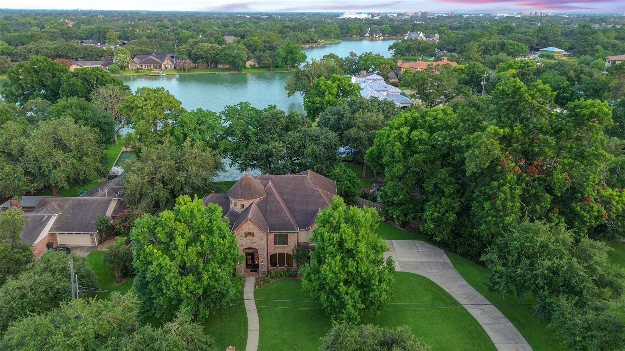 Piedmont St, Sugar Land, TX 77478