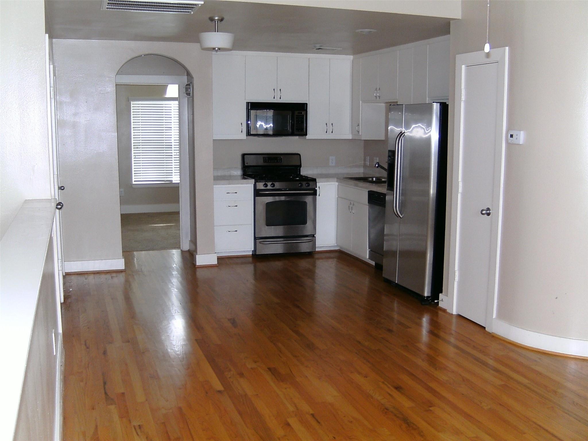 South Loop, Houston, TX 77033 #1
