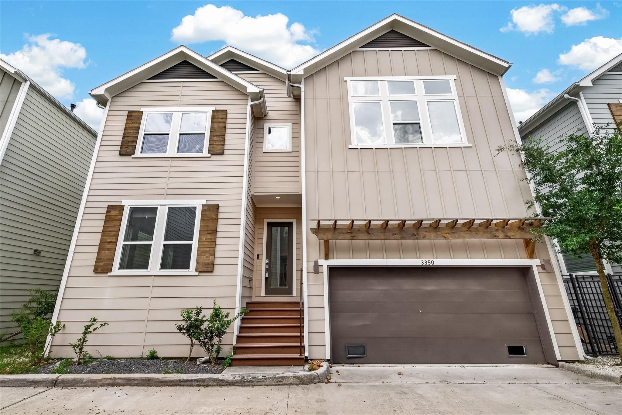 Pinemont Dr, Houston, TX 77018