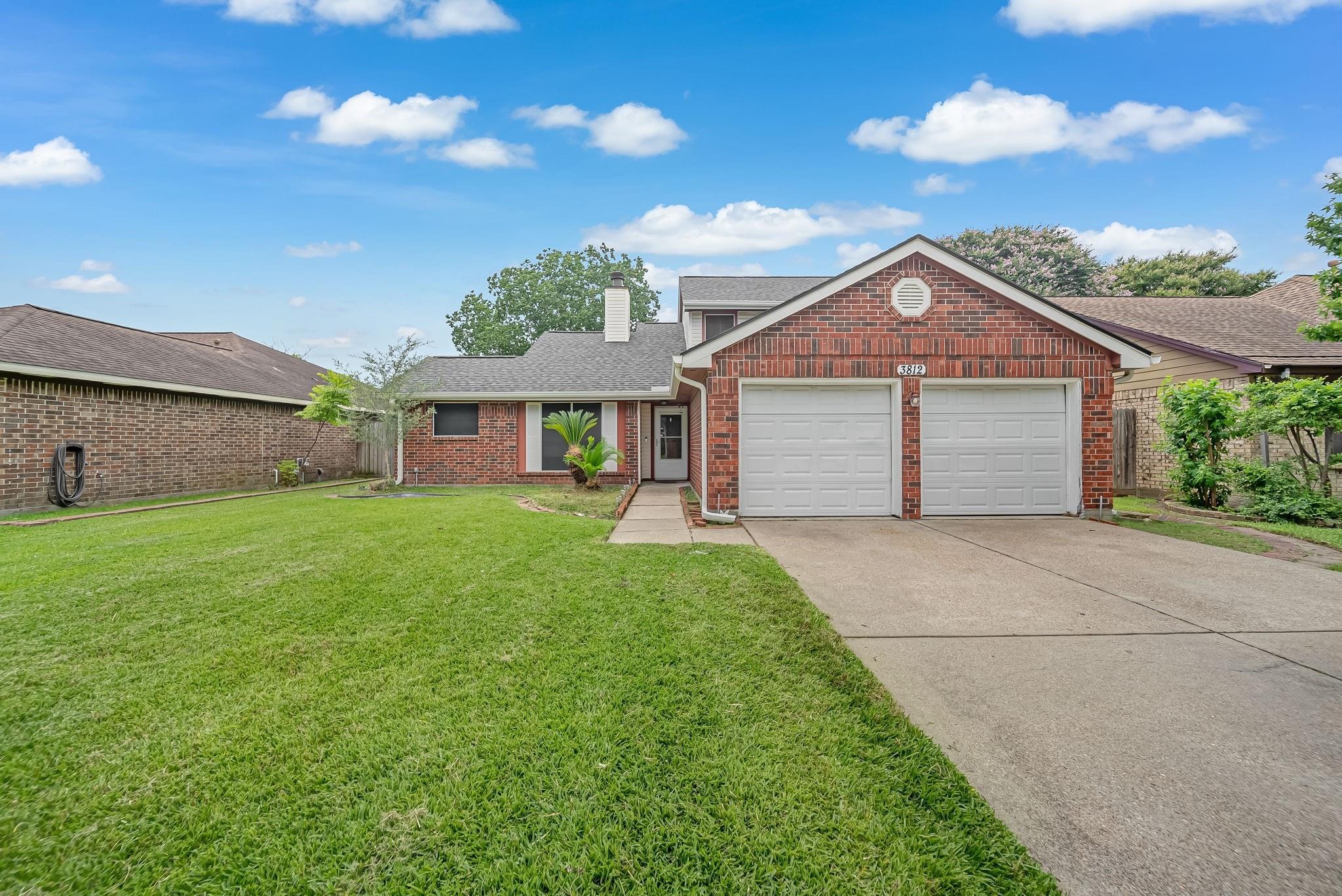 Redbud Dr, LA Porte, TX 77571