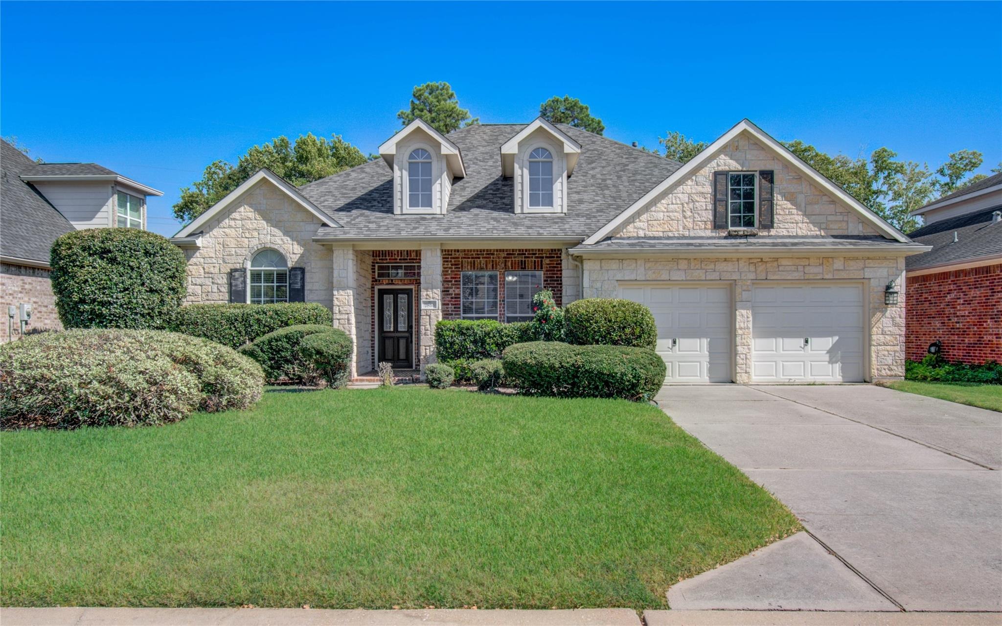 Heron Lakes Dr, Houston, TX 77064