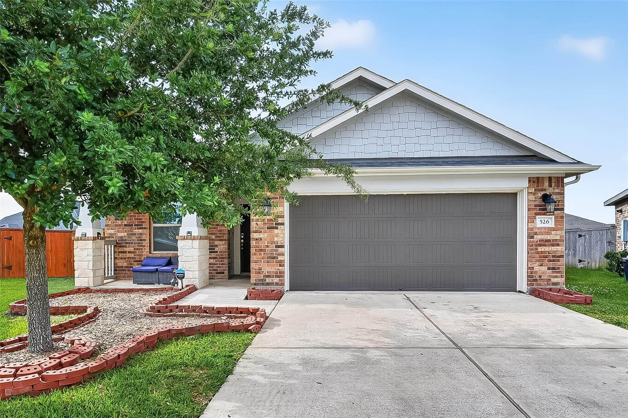 Heron Bay Cir, LA Porte, TX 77571