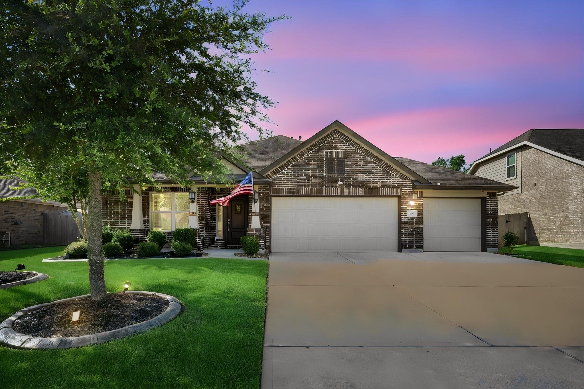 Galley Dr, Crosby, TX 77532