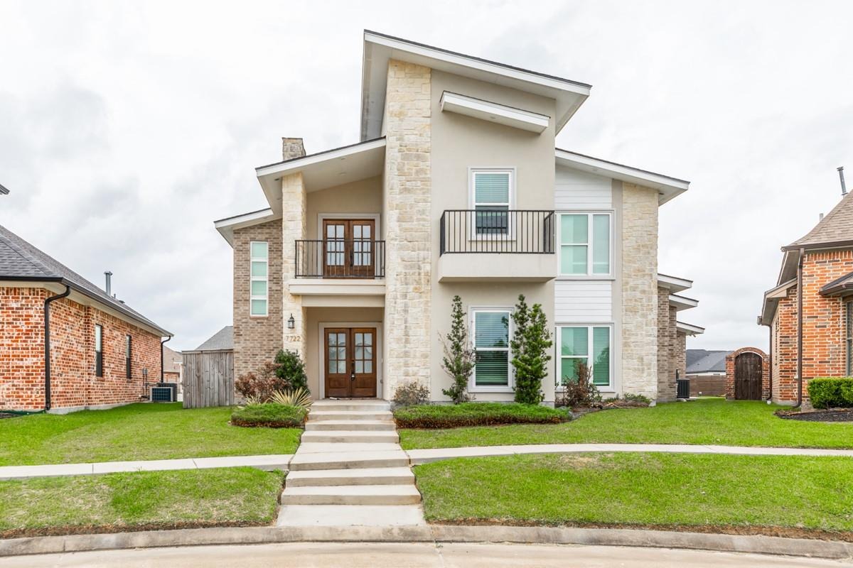 Pond Cir, Beaumont, TX 77707