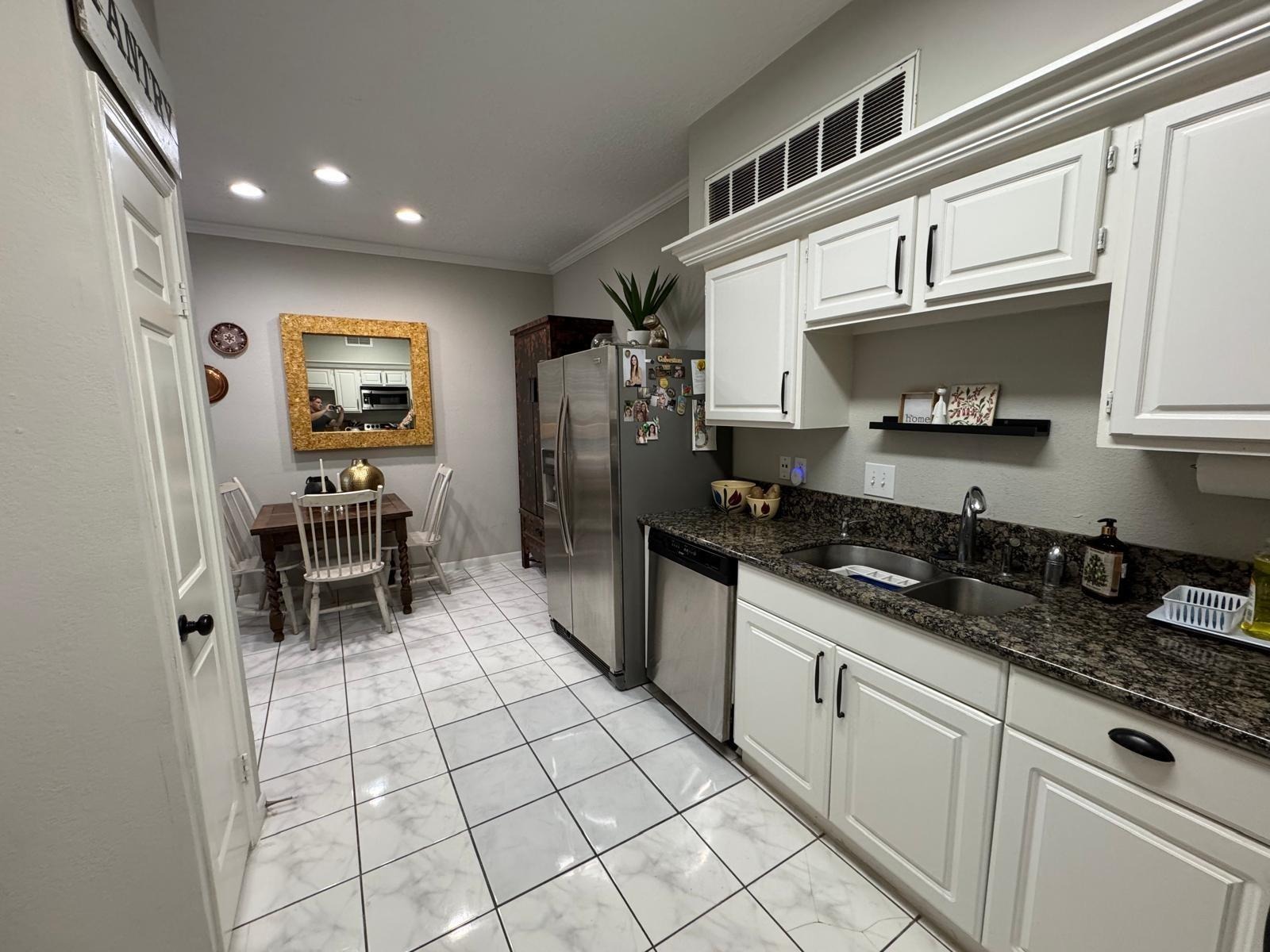 Spenwick Dr, Houston, TX 77055 #1