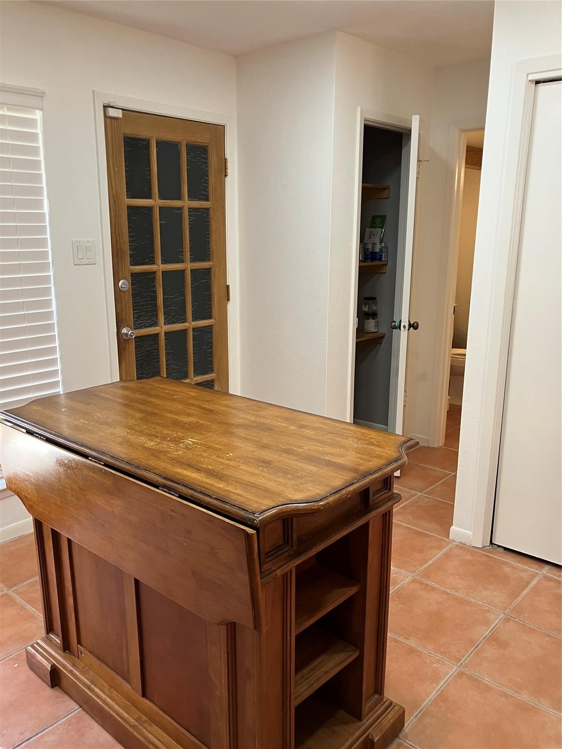 Holly Trail Dr, Houston, TX 77058 #1