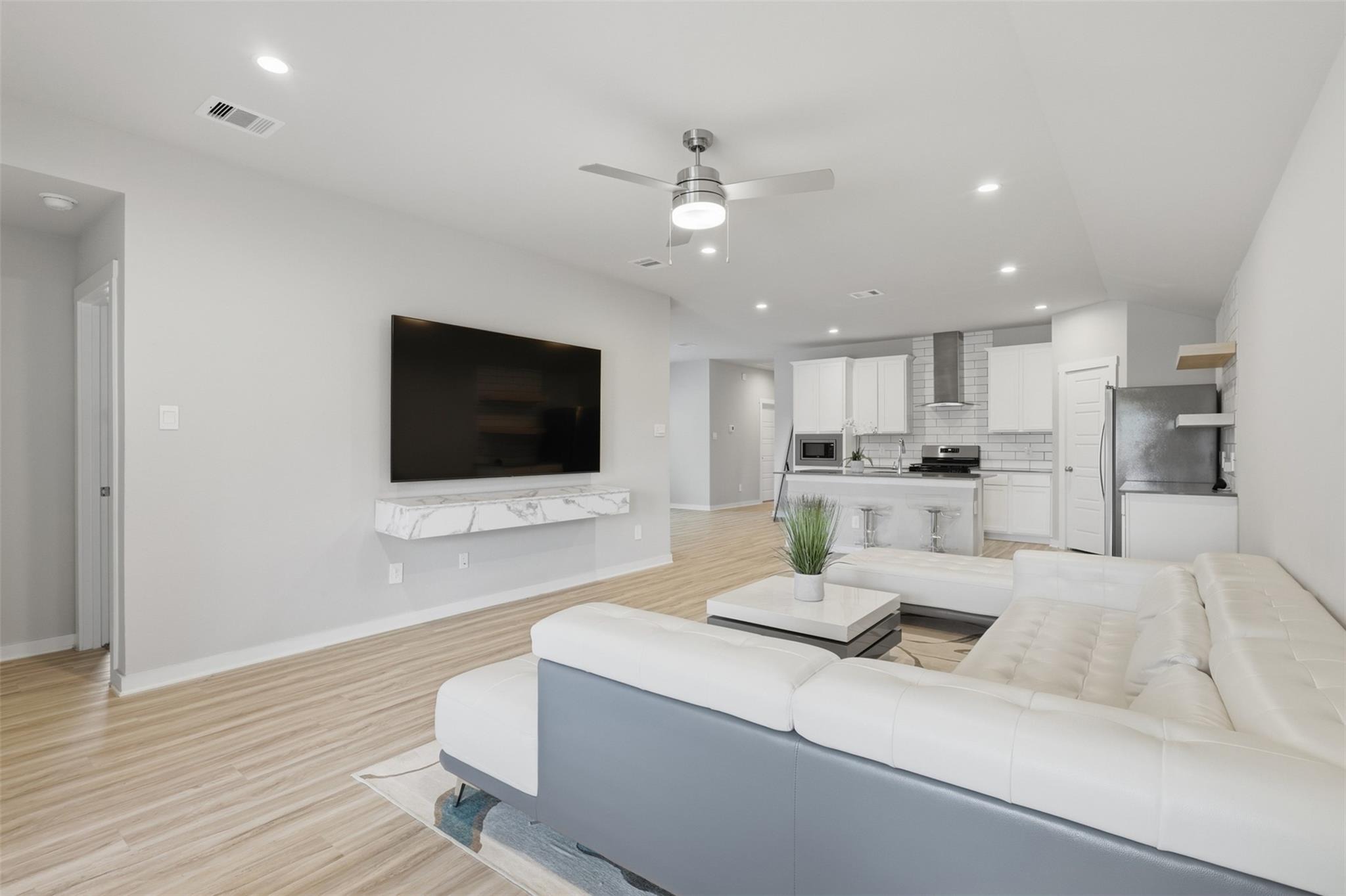 Wempe Way, Houston, TX 77047 #1