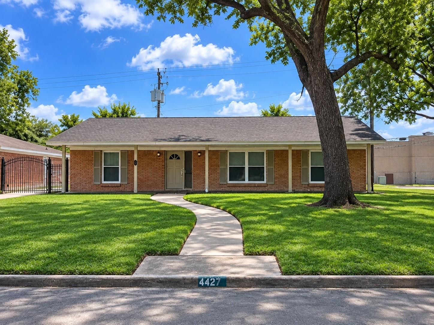 Merwin St, Houston, TX 77027