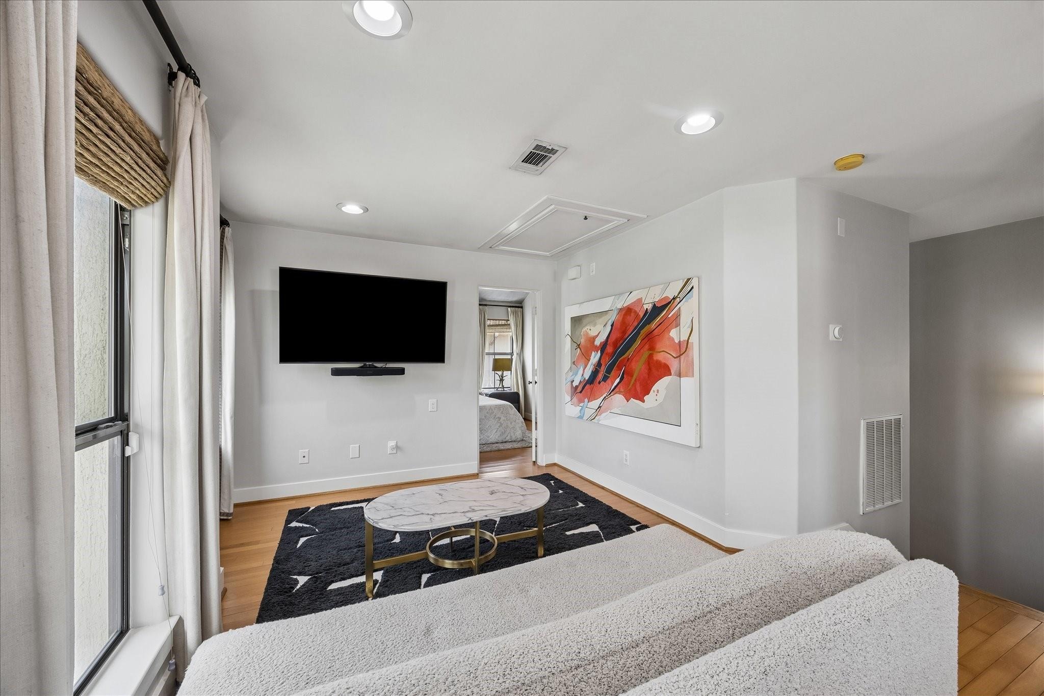 Missouri St, Houston, TX 77006 #1