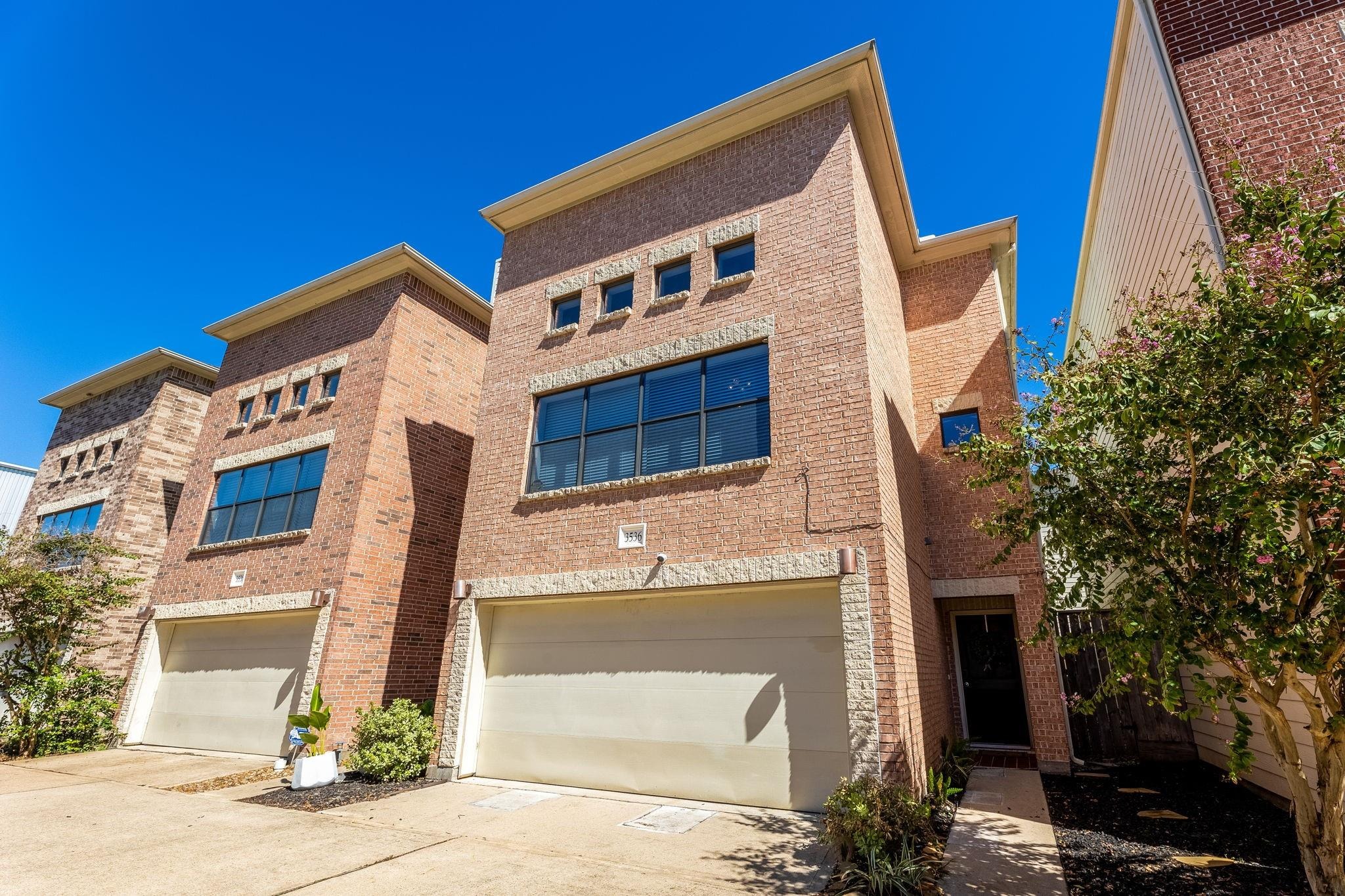 Omeara Dr, Houston, TX 77025