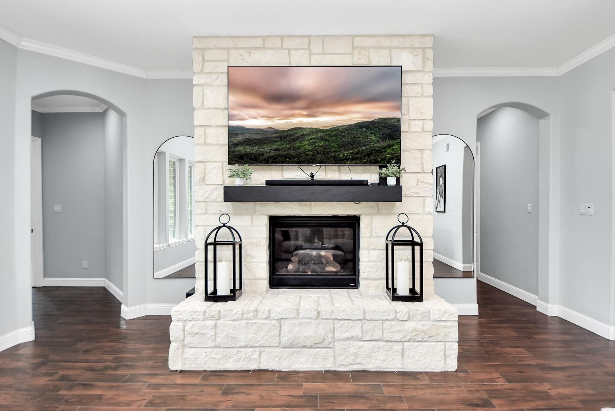 Hamill Dr, Rosharon, TX 77583 #1