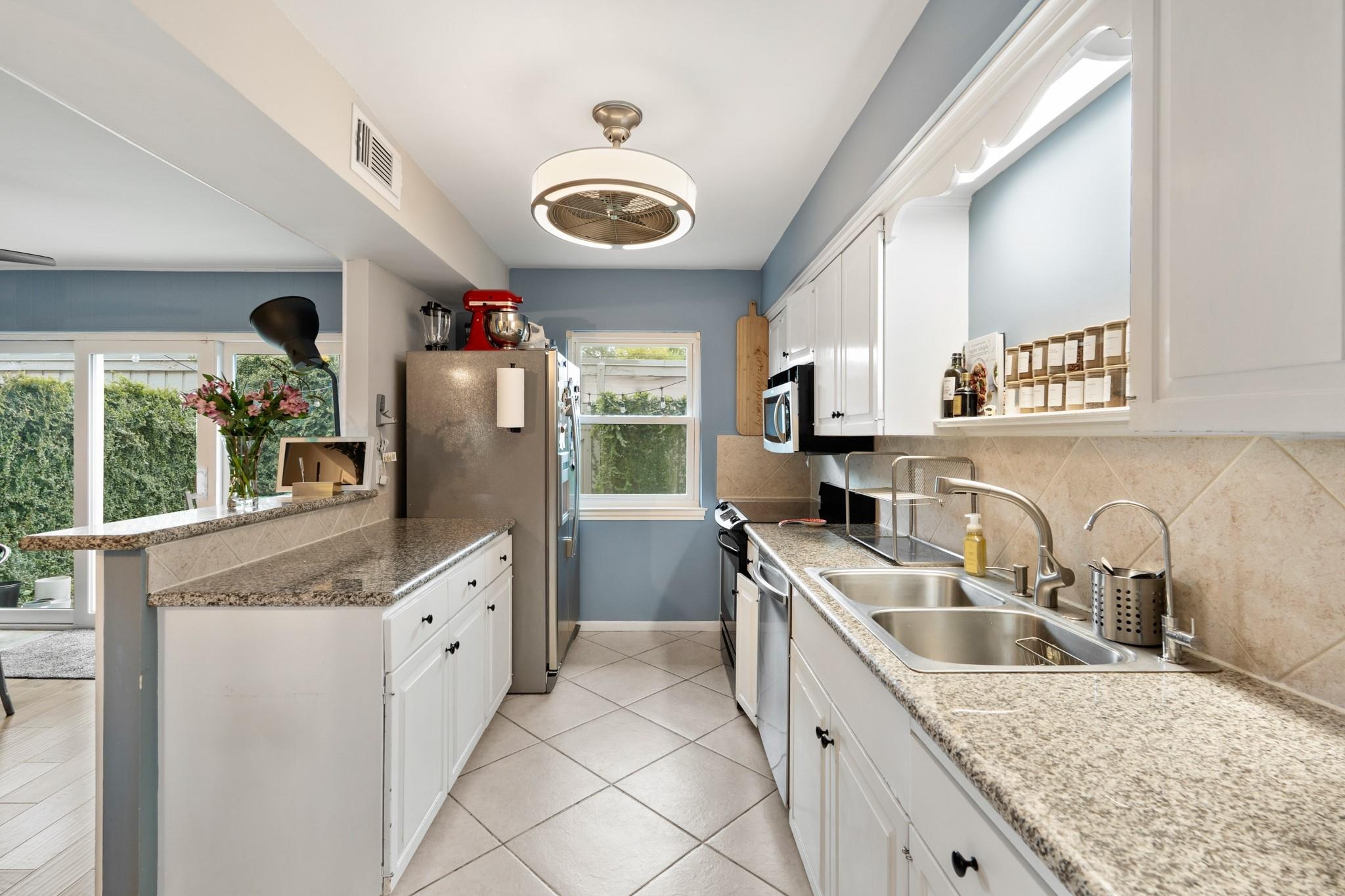 Del Monte Dr, Houston, TX 77057 #1