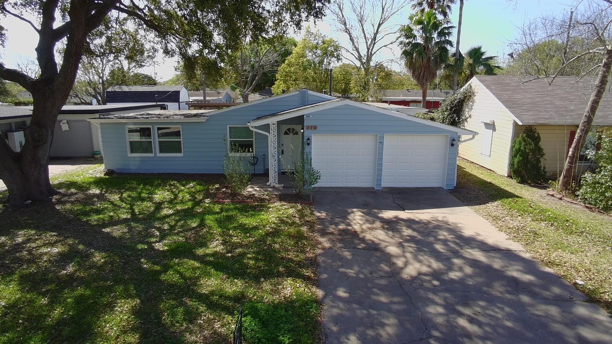 Marlin Ave, Galveston, TX 77550