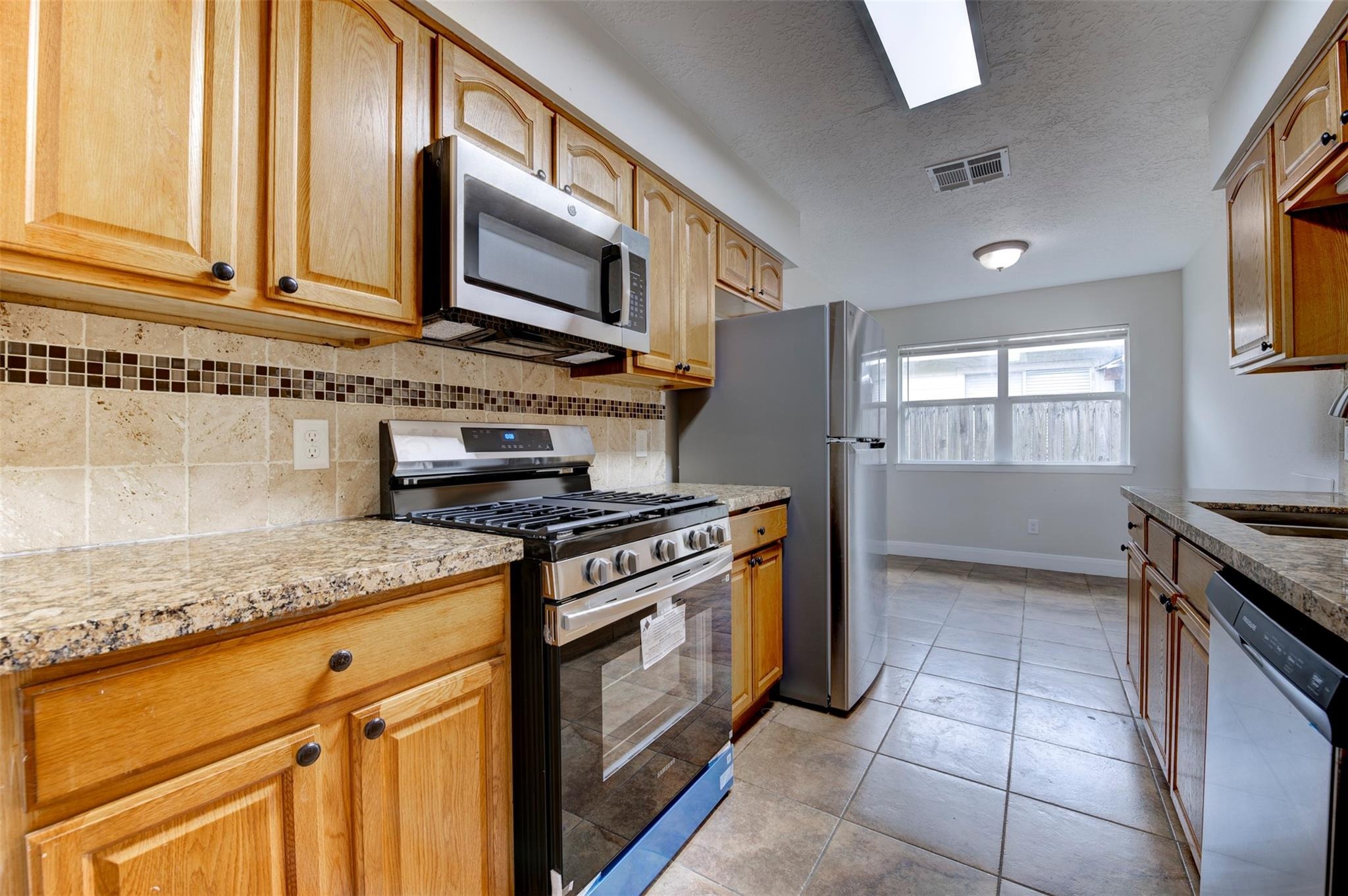 Big Reef Dr, Bacliff, TX 77518 #1