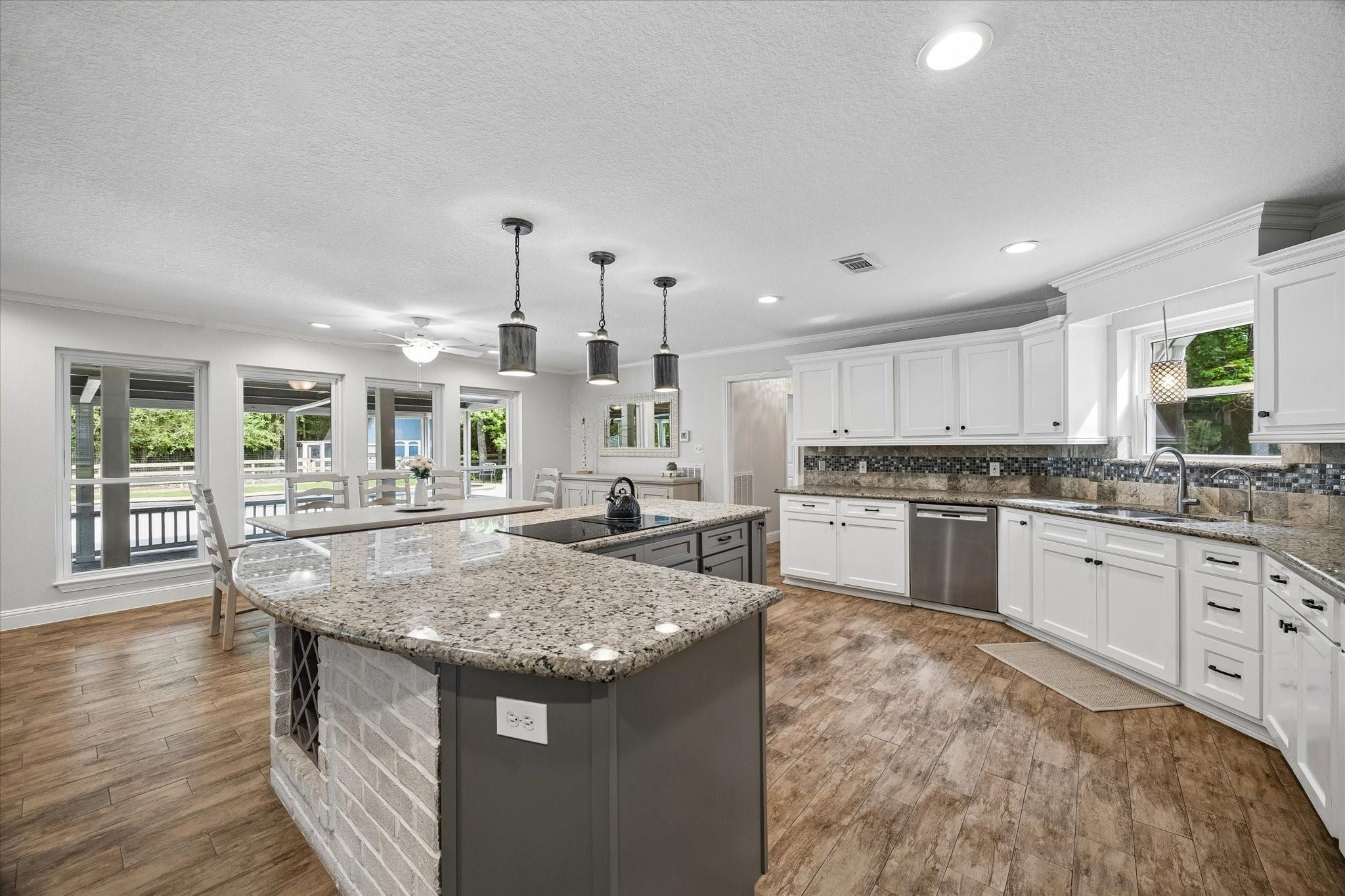 Pipestone Rd, Magnolia, TX 77354 #1