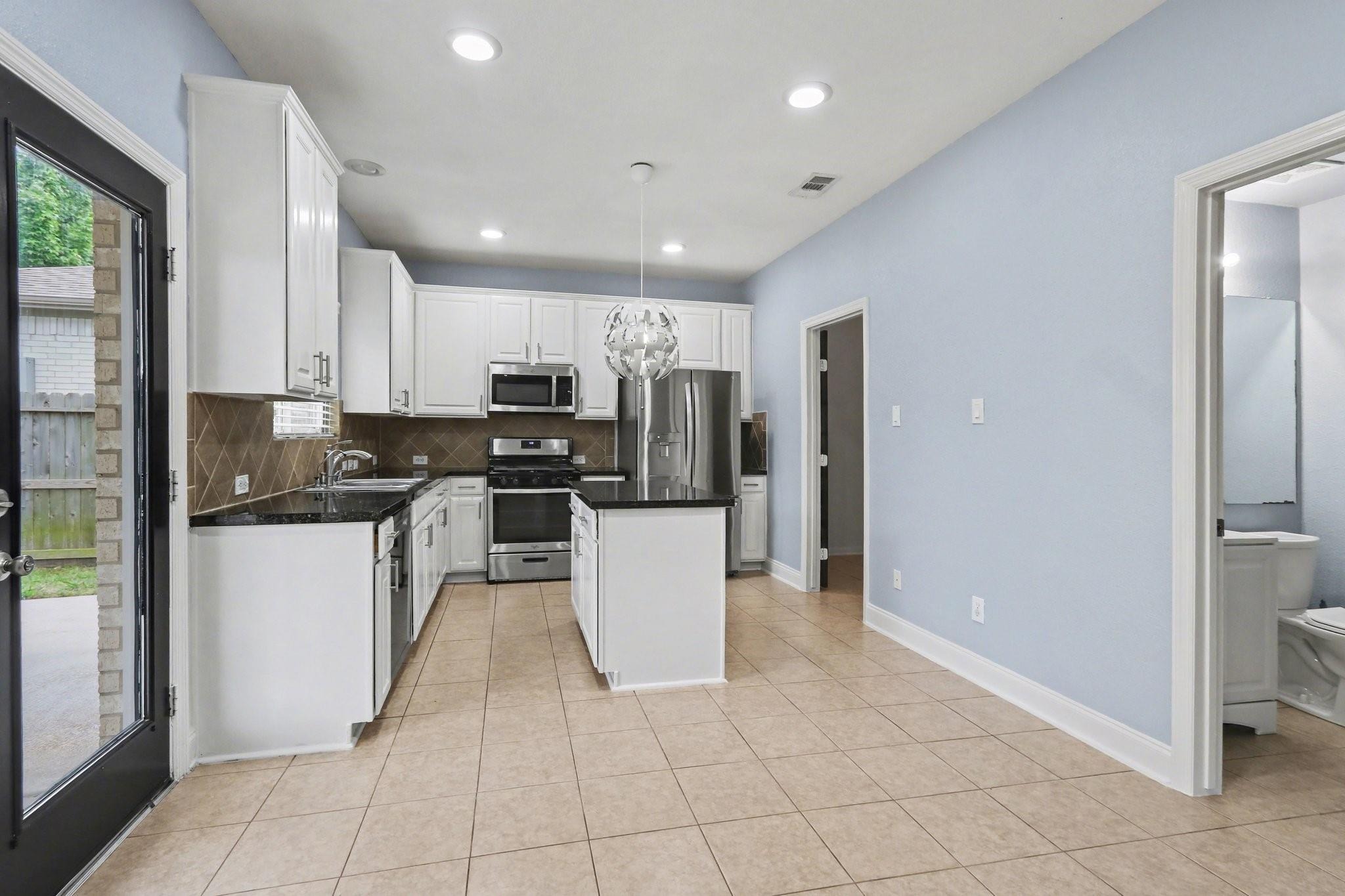 Golden Creek Ln, Pearland, TX 77584 #1