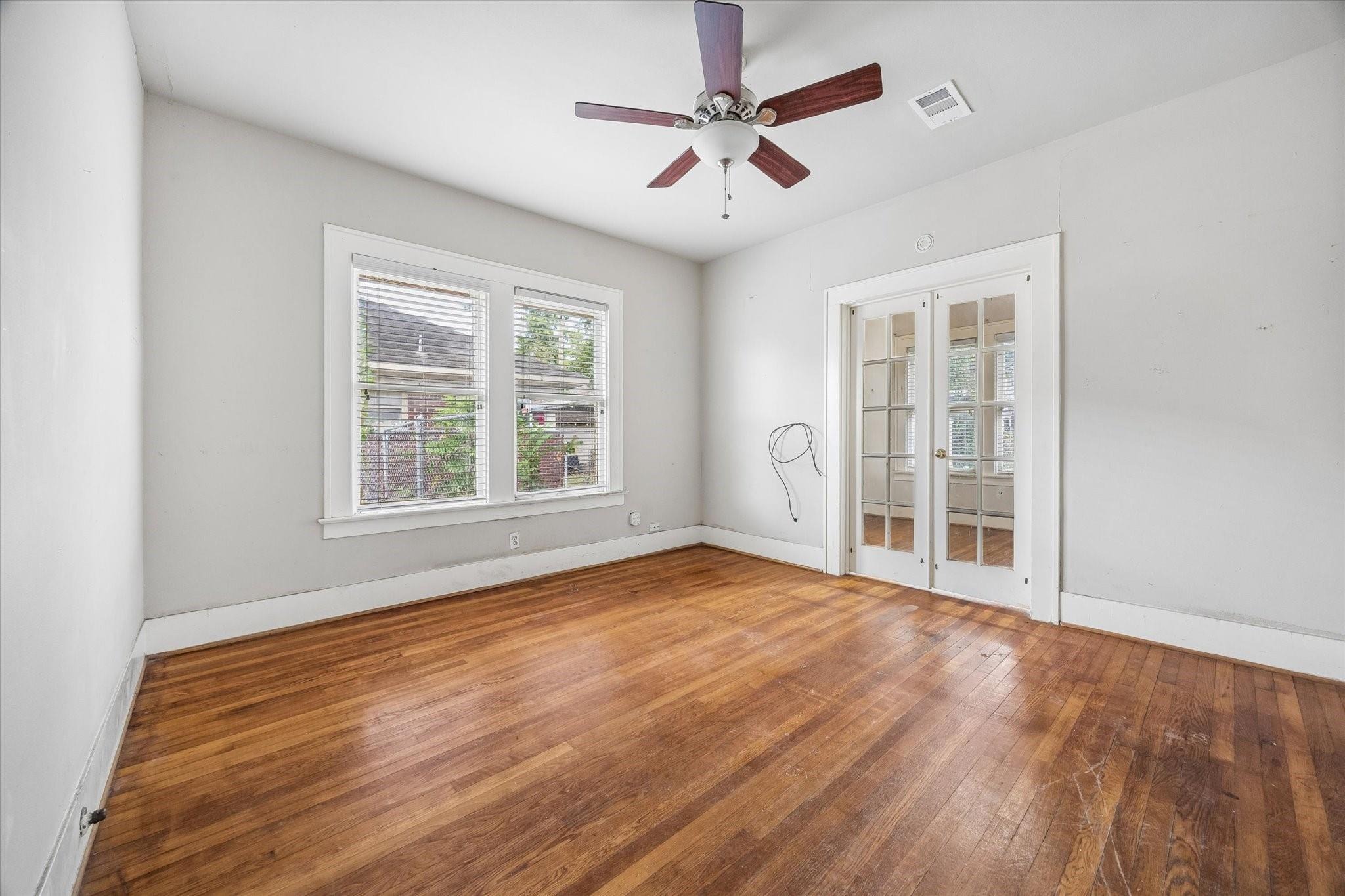 Arbor St, Houston, TX 77004 #1