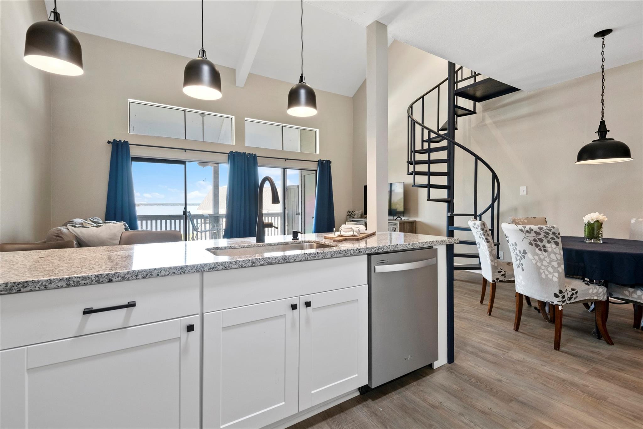 April Point Dr, Montgomery, TX 77356 #1