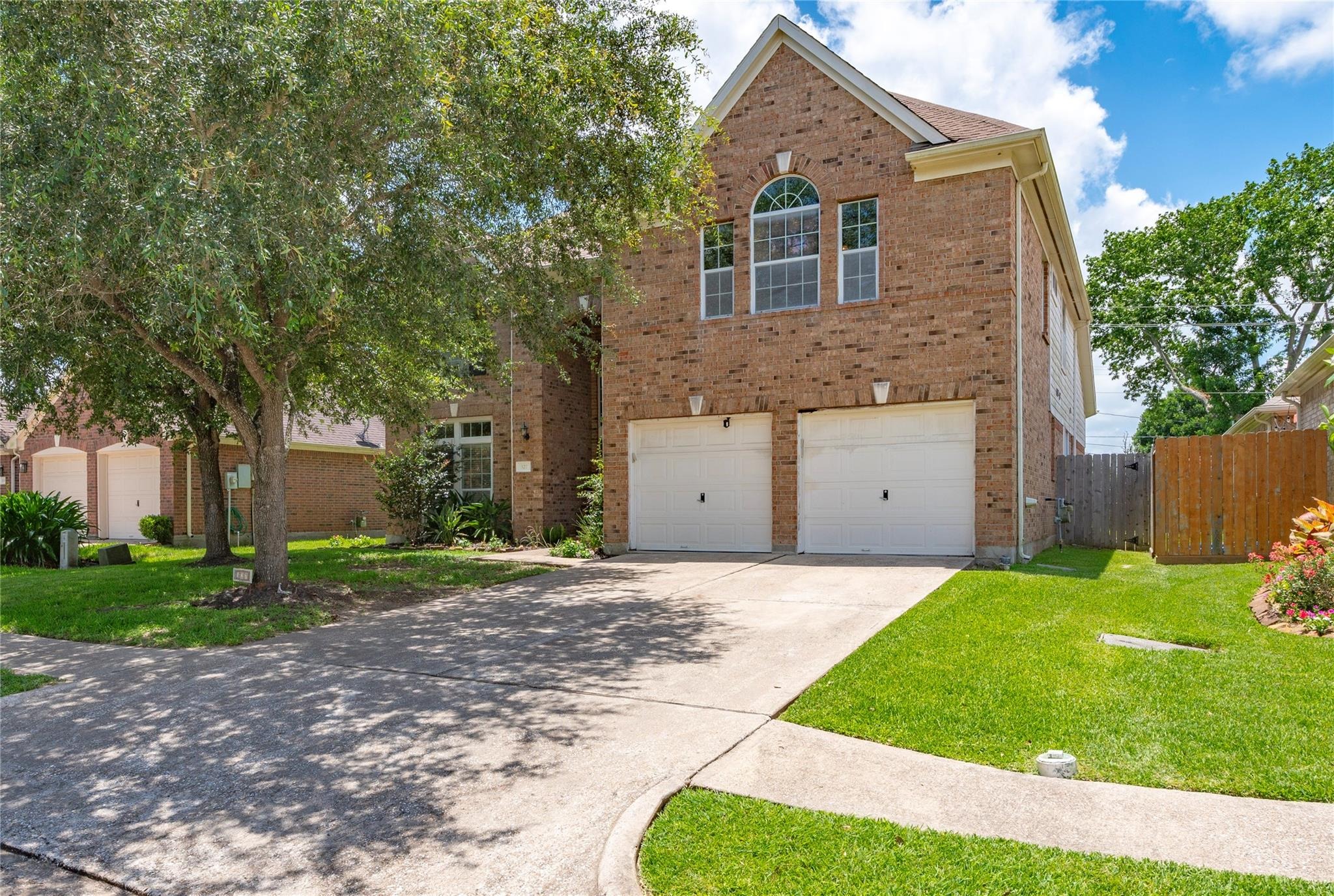 Holly Branch Ln, Kemah, TX 77565