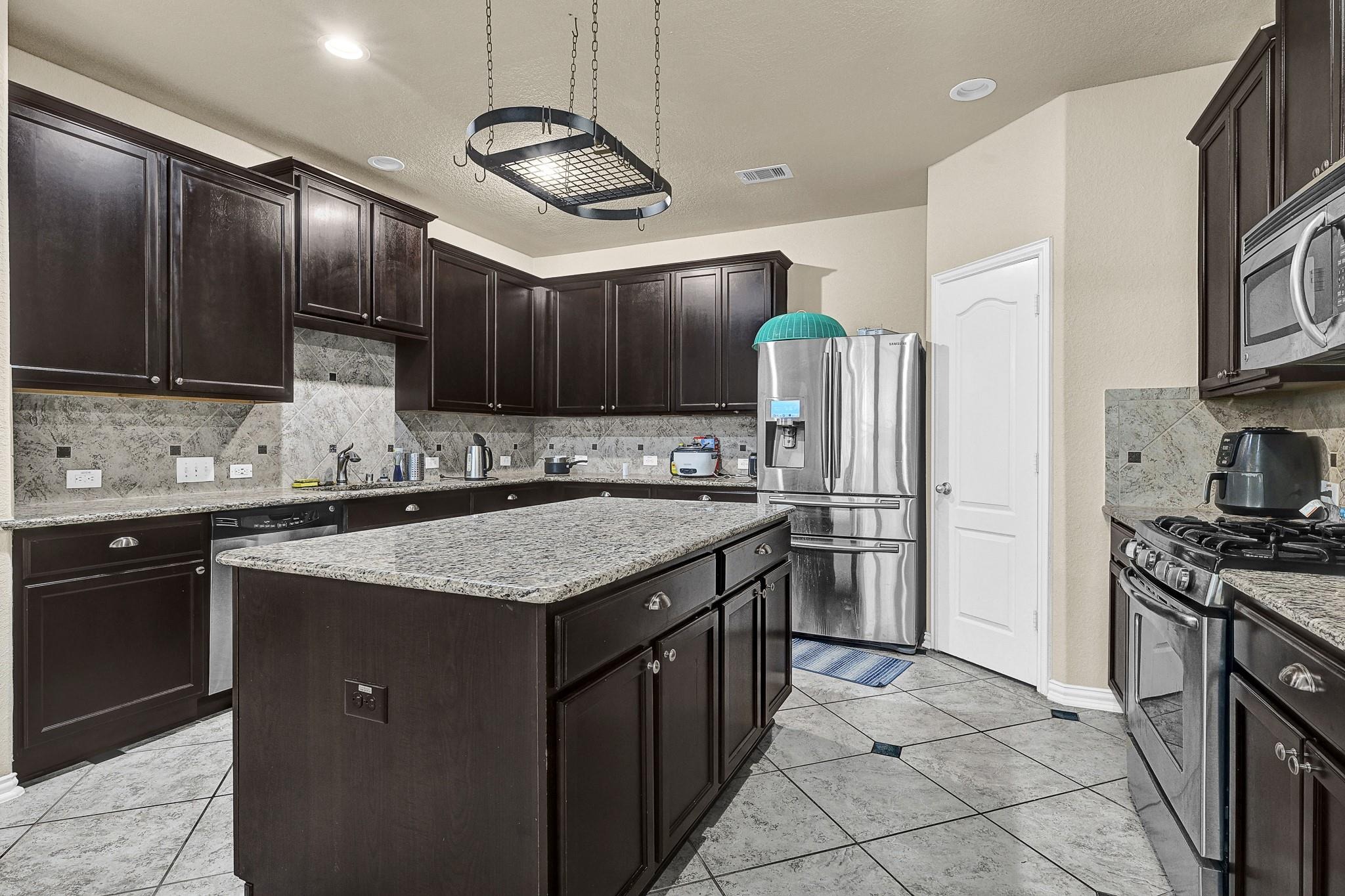 Clanton Pines Dr, Humble, TX 77396 #1